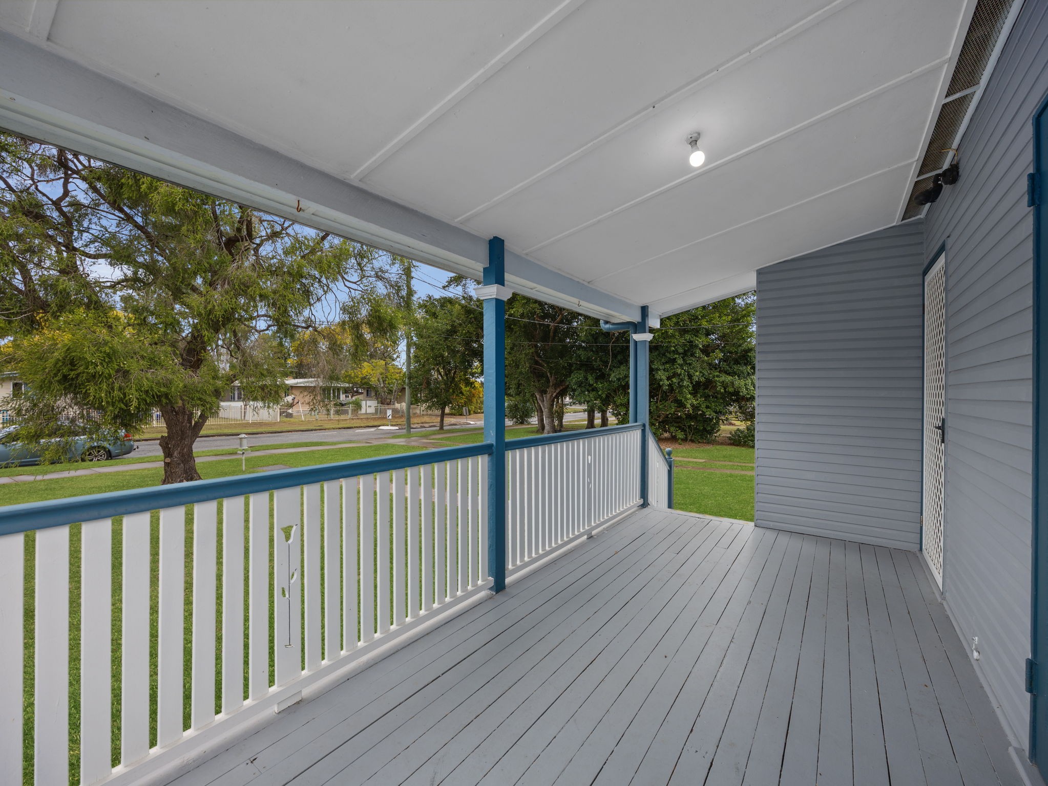 16 Crosshill Street, Leichhardt, QLD 4305