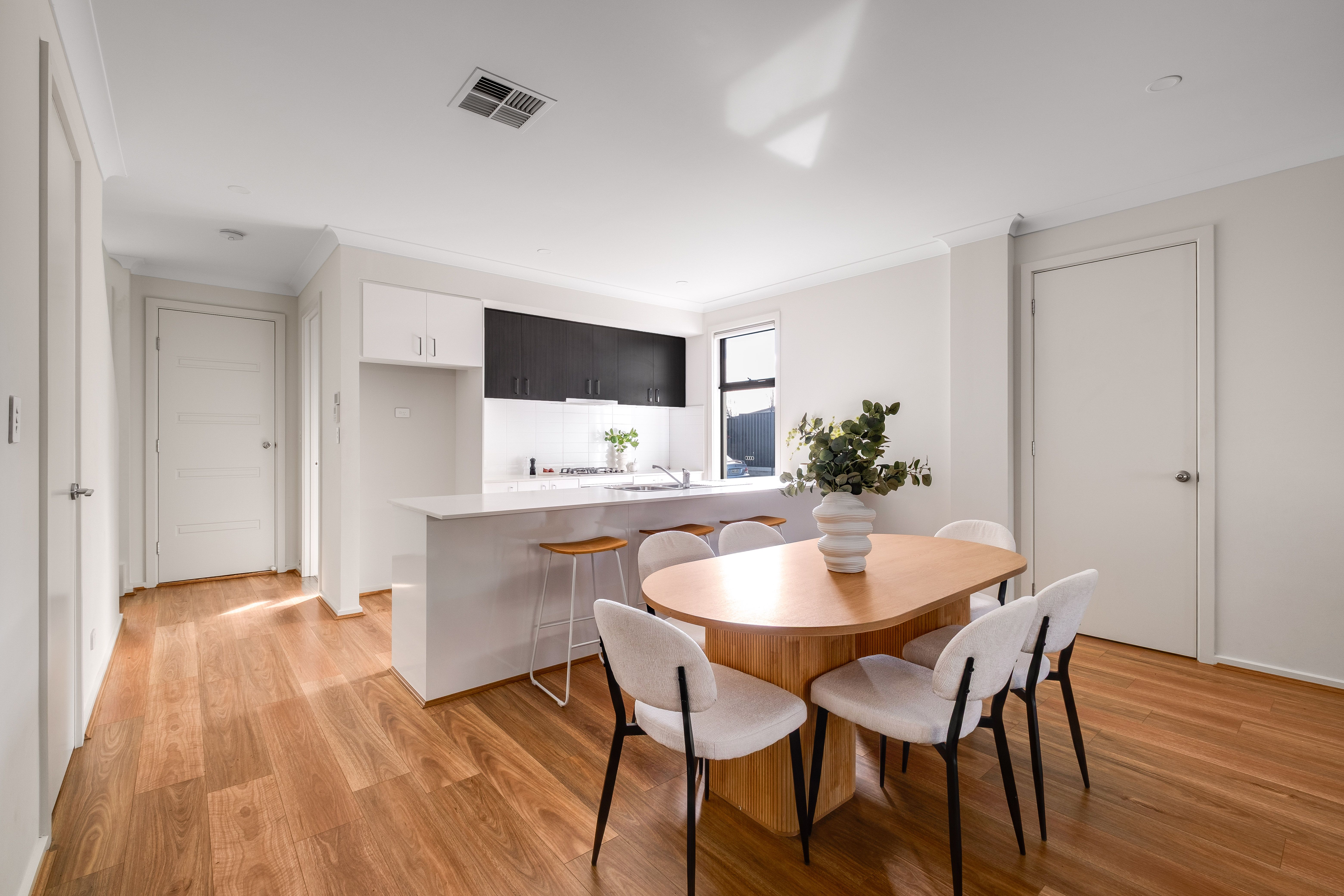 620C Brighton Road — photo 5 of 19