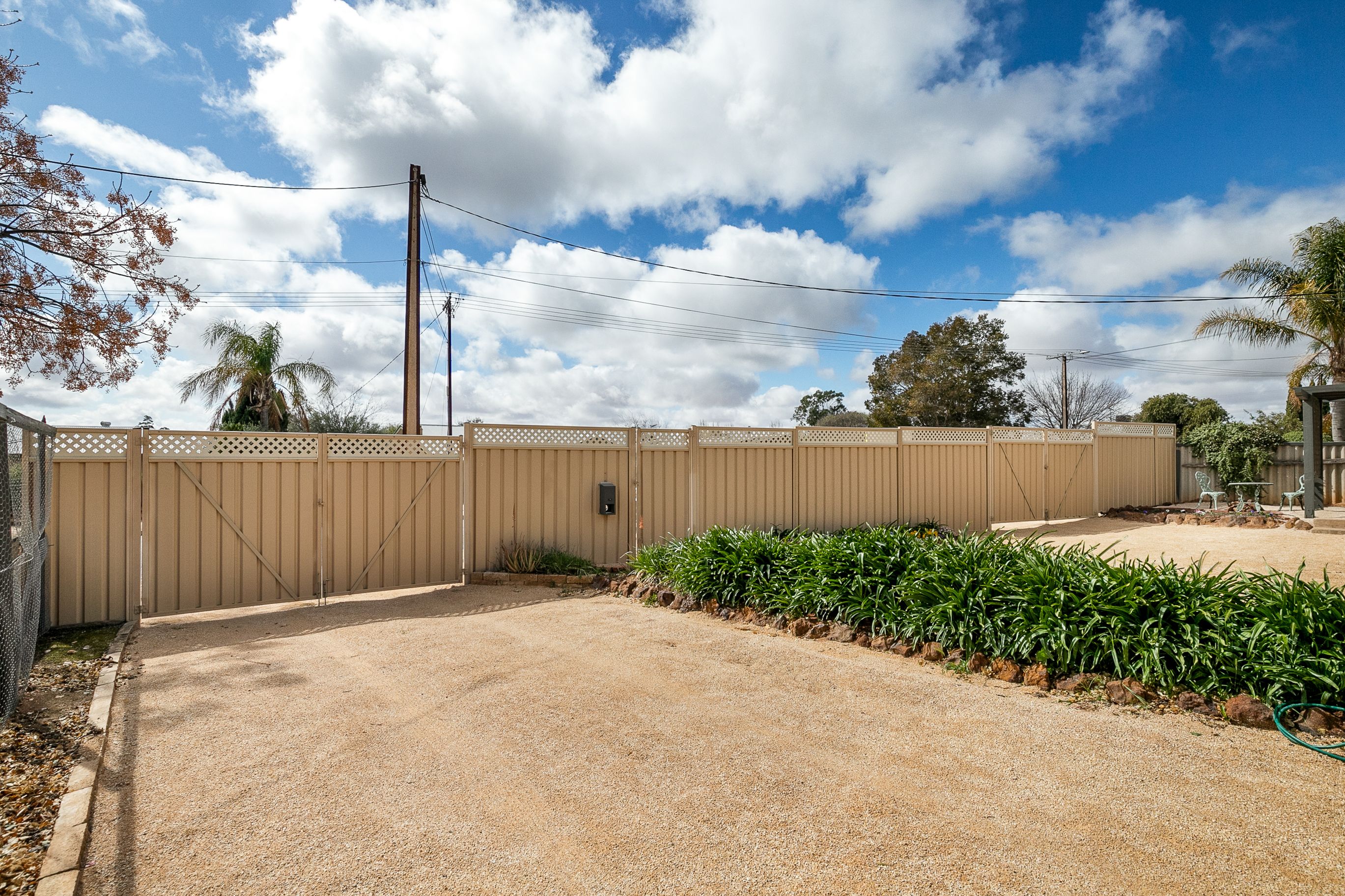 6 Laffer Street, Loxton, SA 5333