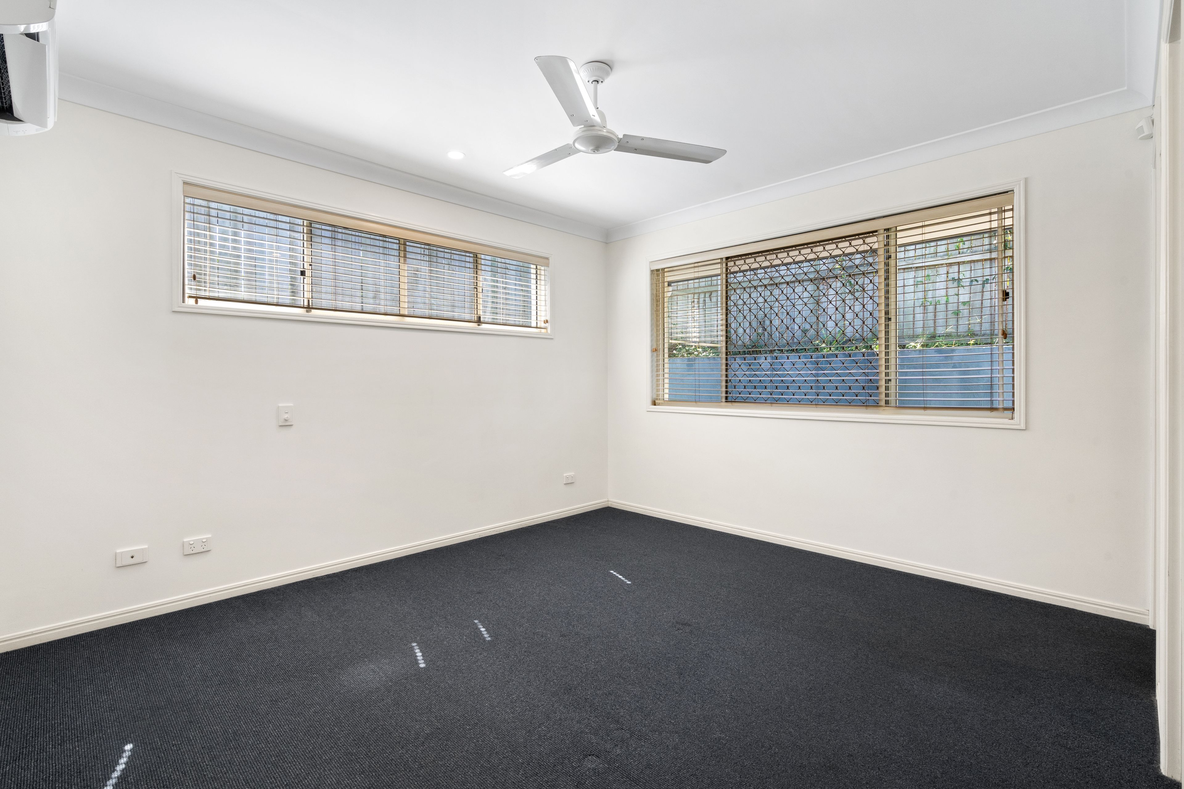 4 Mitchelson Close — photo 9 of 20