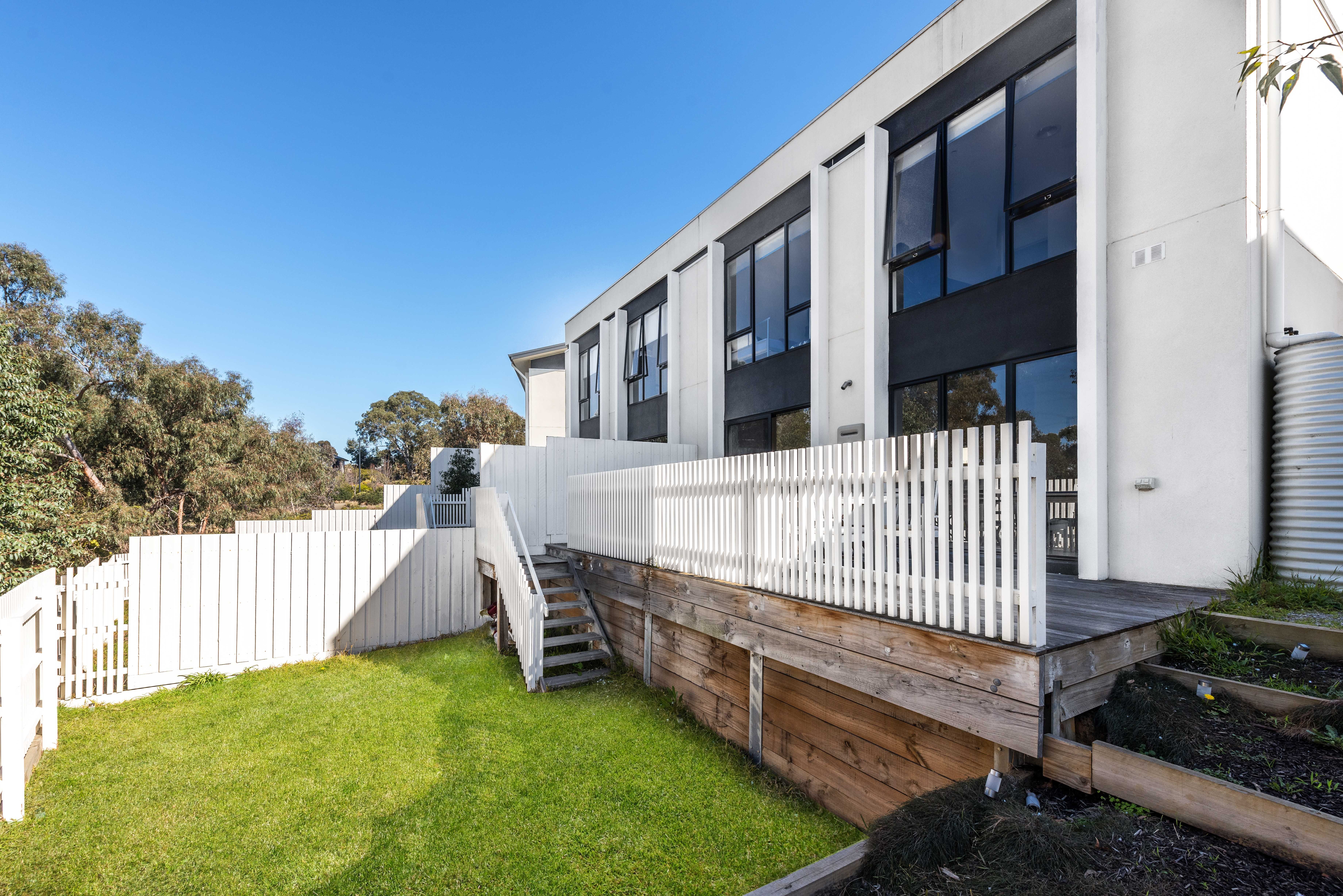19 Greenwich Crescent, Bundoora, VIC 3083