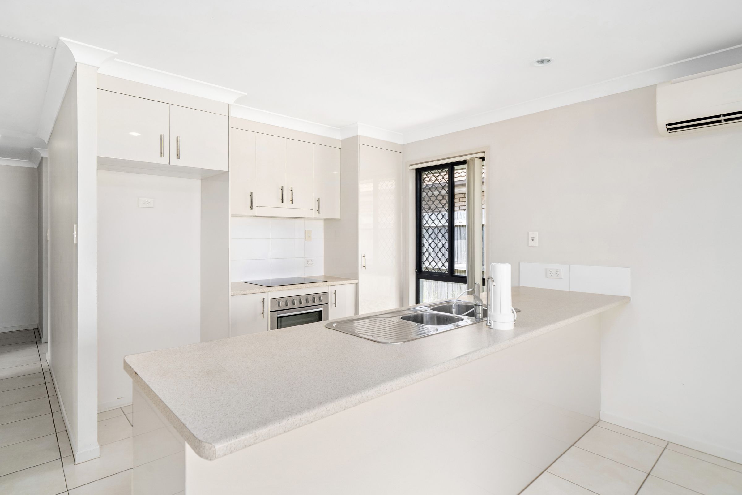 14 Severn Crescent, North Lakes, QLD 4509