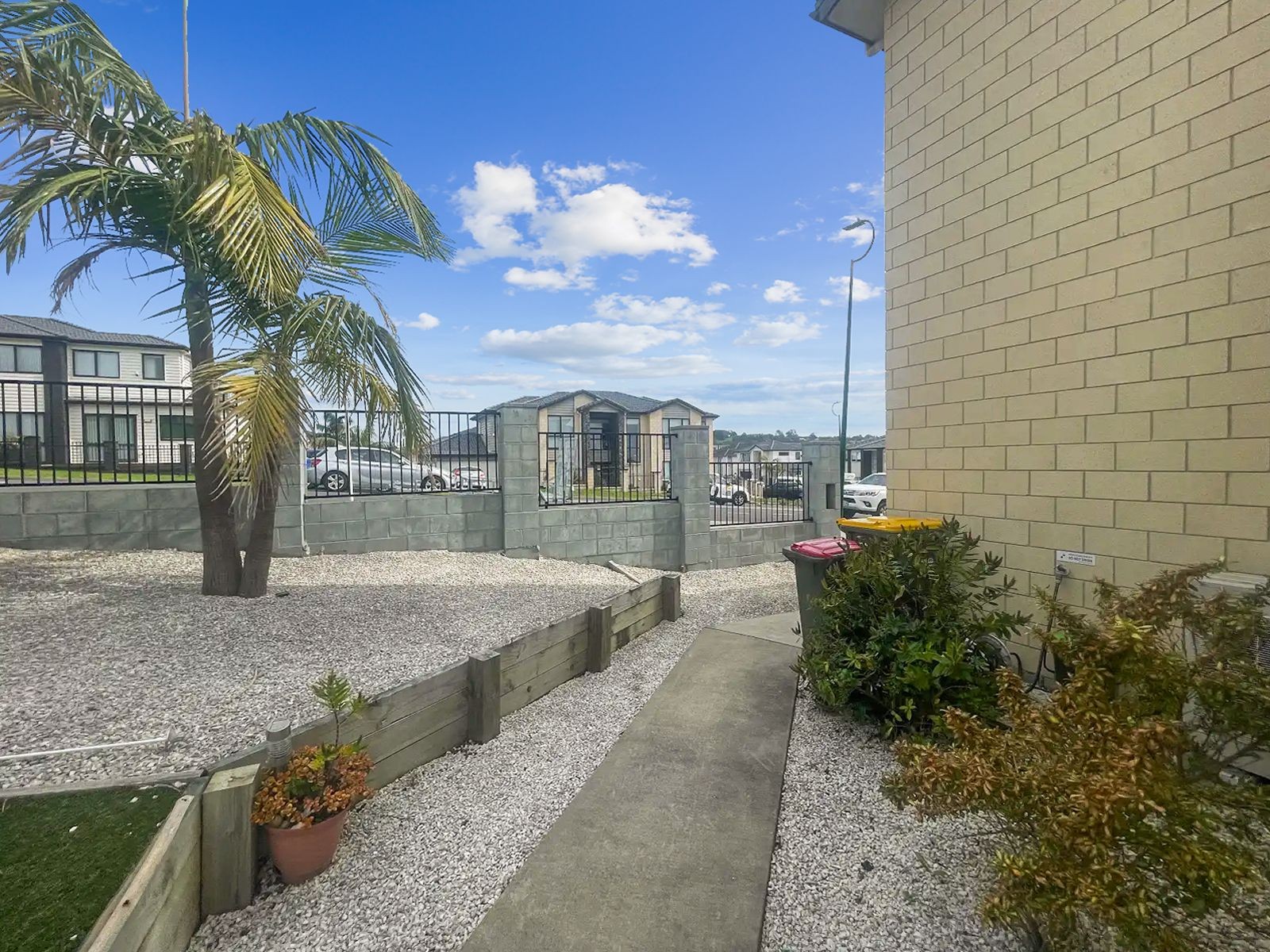 3 Ballinadreen Road, Flat Bush, Manukau City
