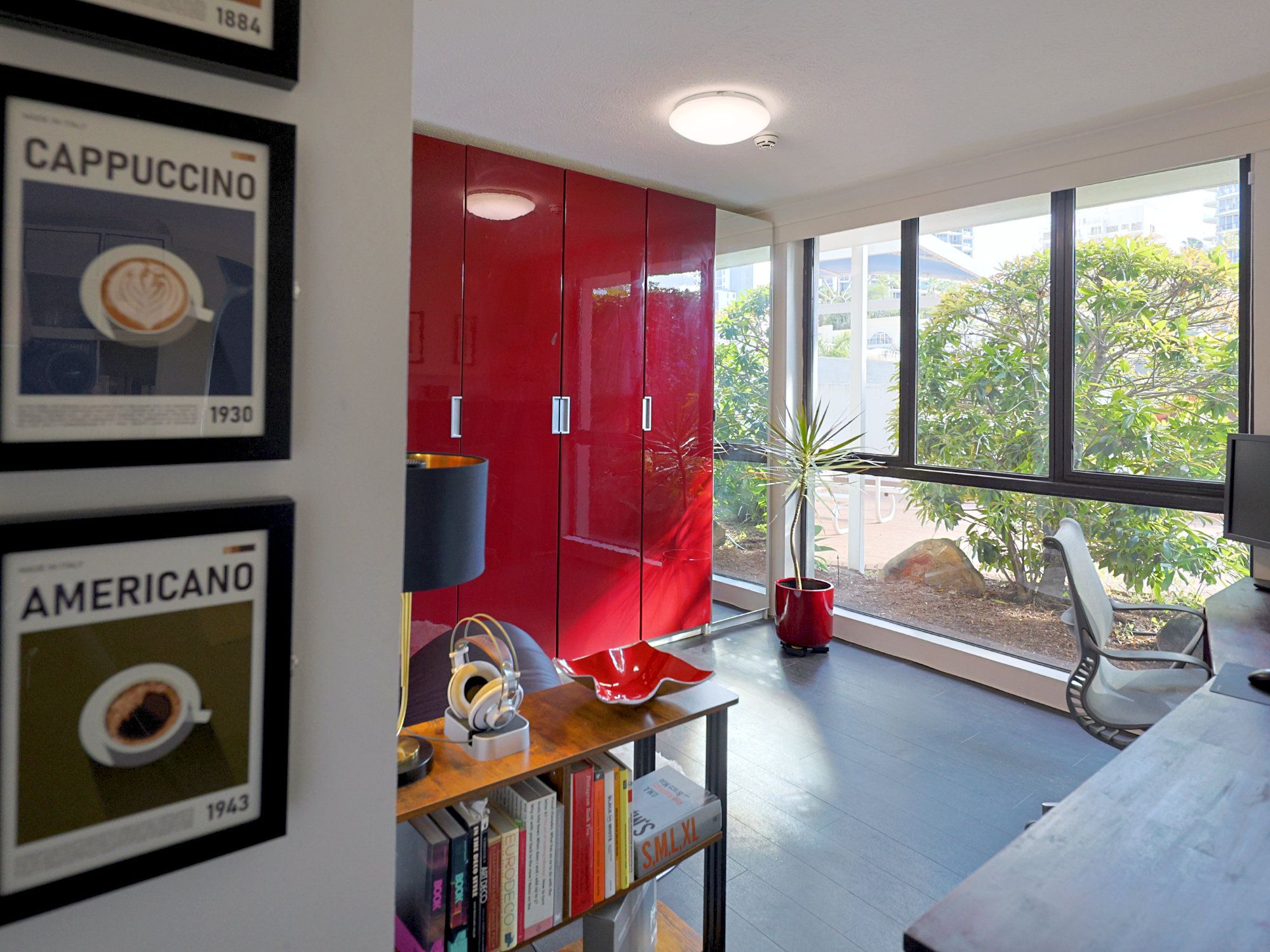 19/38 Orchid Avenue — photo 4 of 27