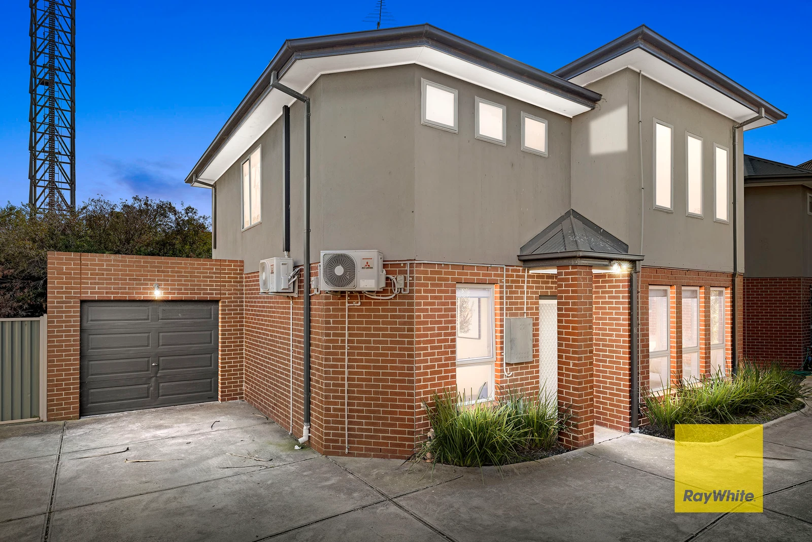 2/83 Dunnings Road, Point Cook, VIC 3030