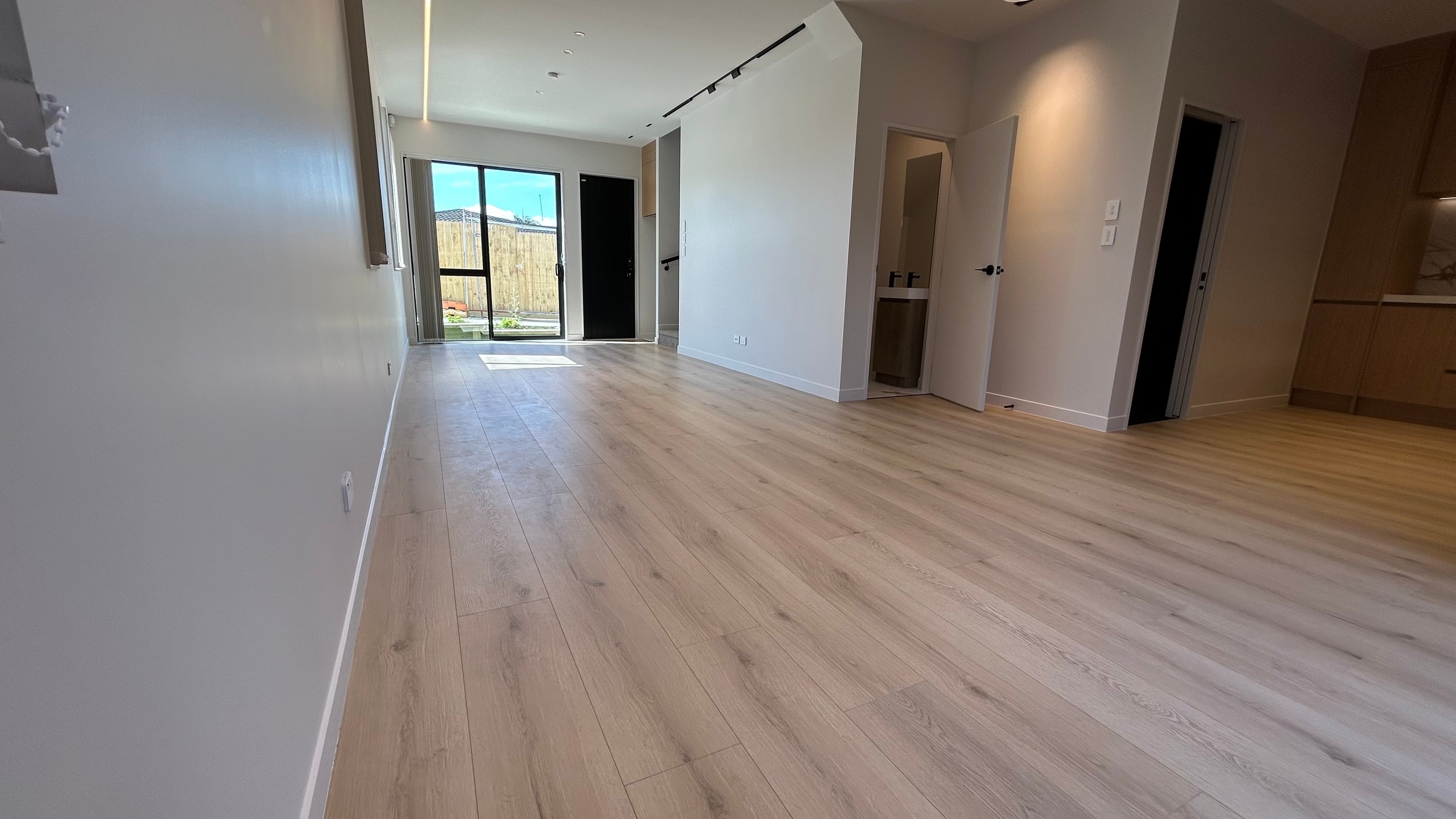 2/59 Howe Street, Howick, Manukau City