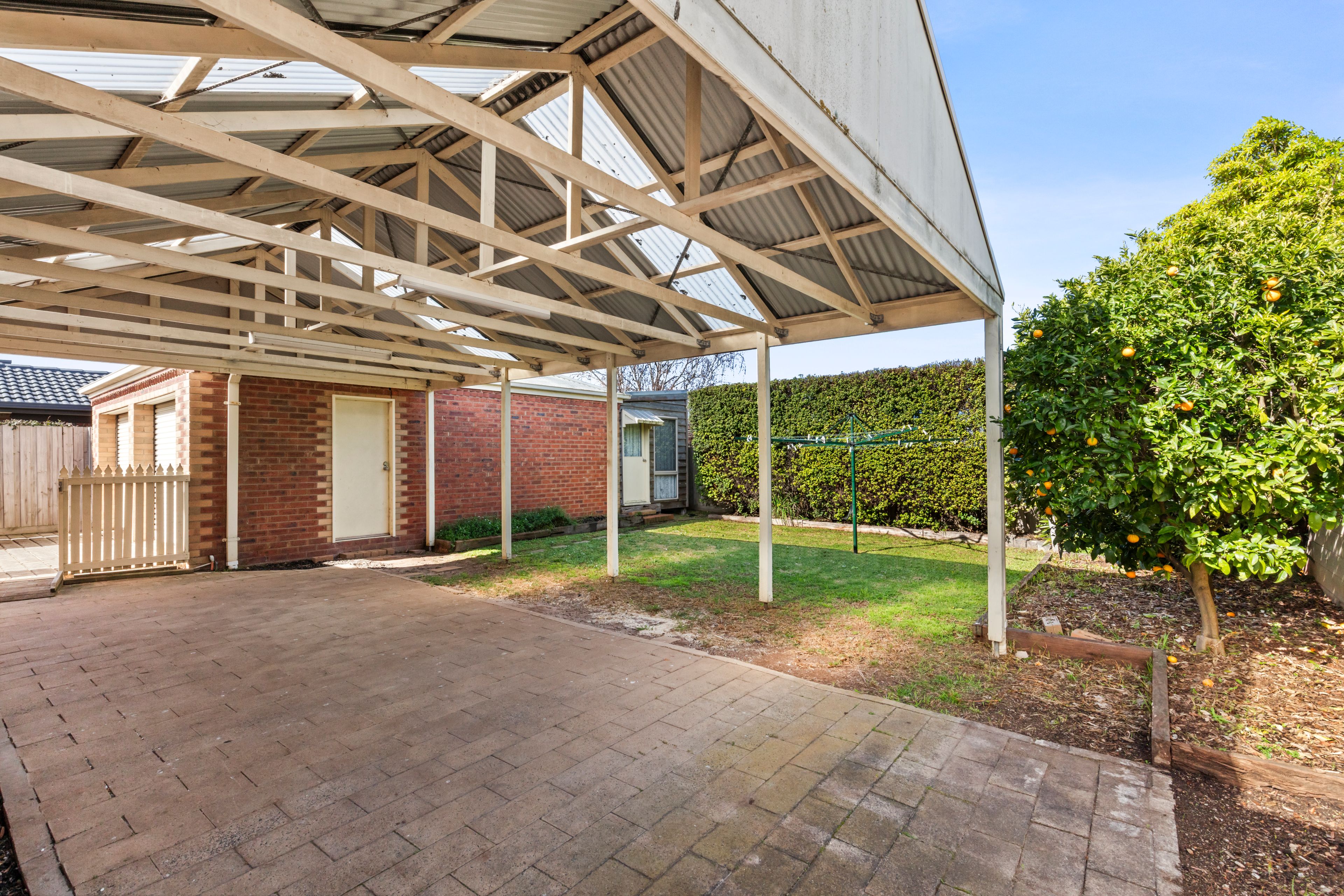 13 Ainslie Avenue — photo 14 of 15