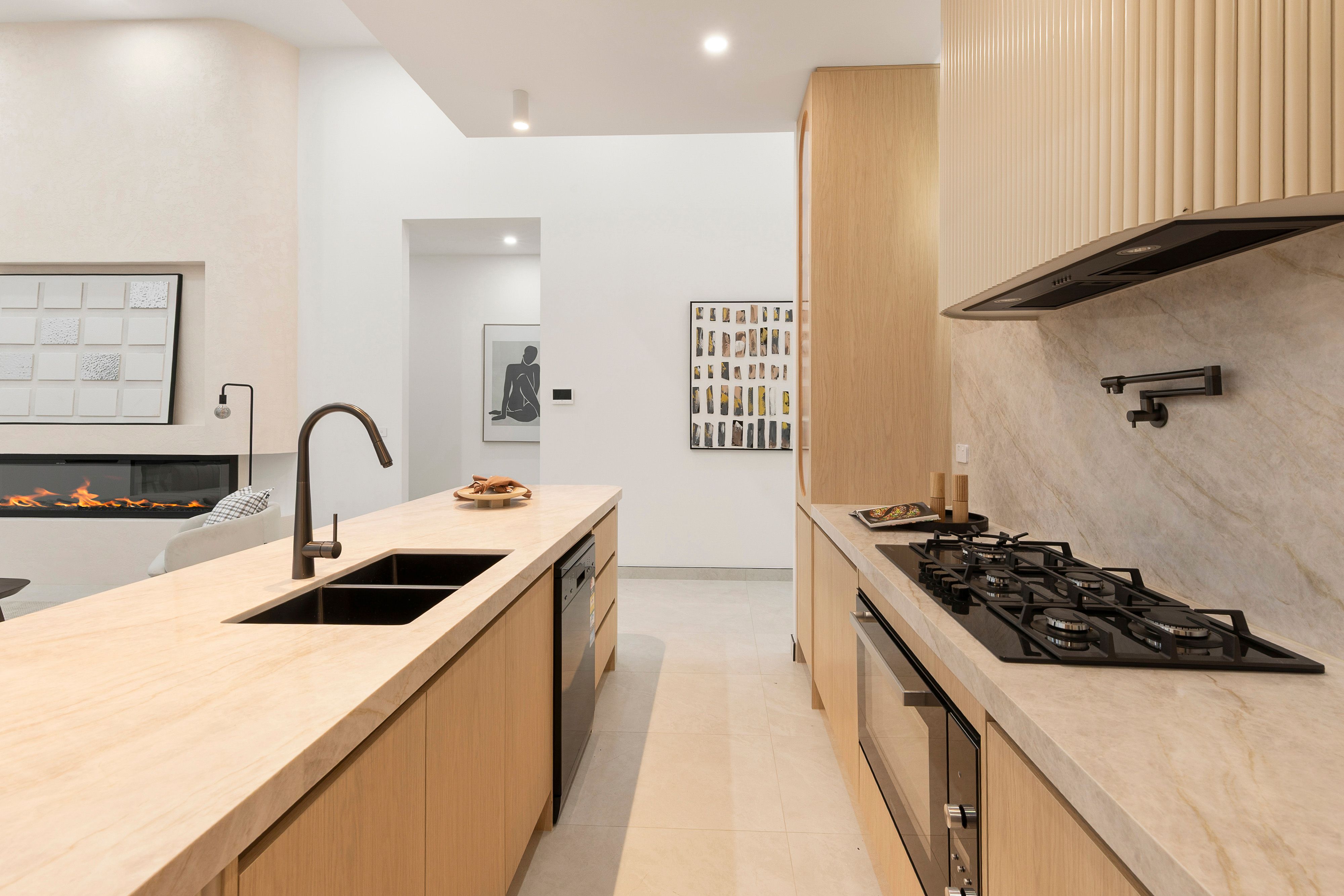 26 Pyrus Crescent — photo 8 of 28