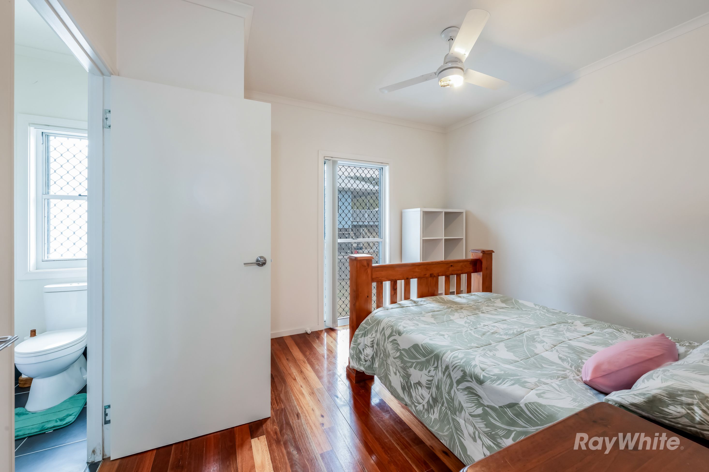 34 Mason Street — photo 8 of 30