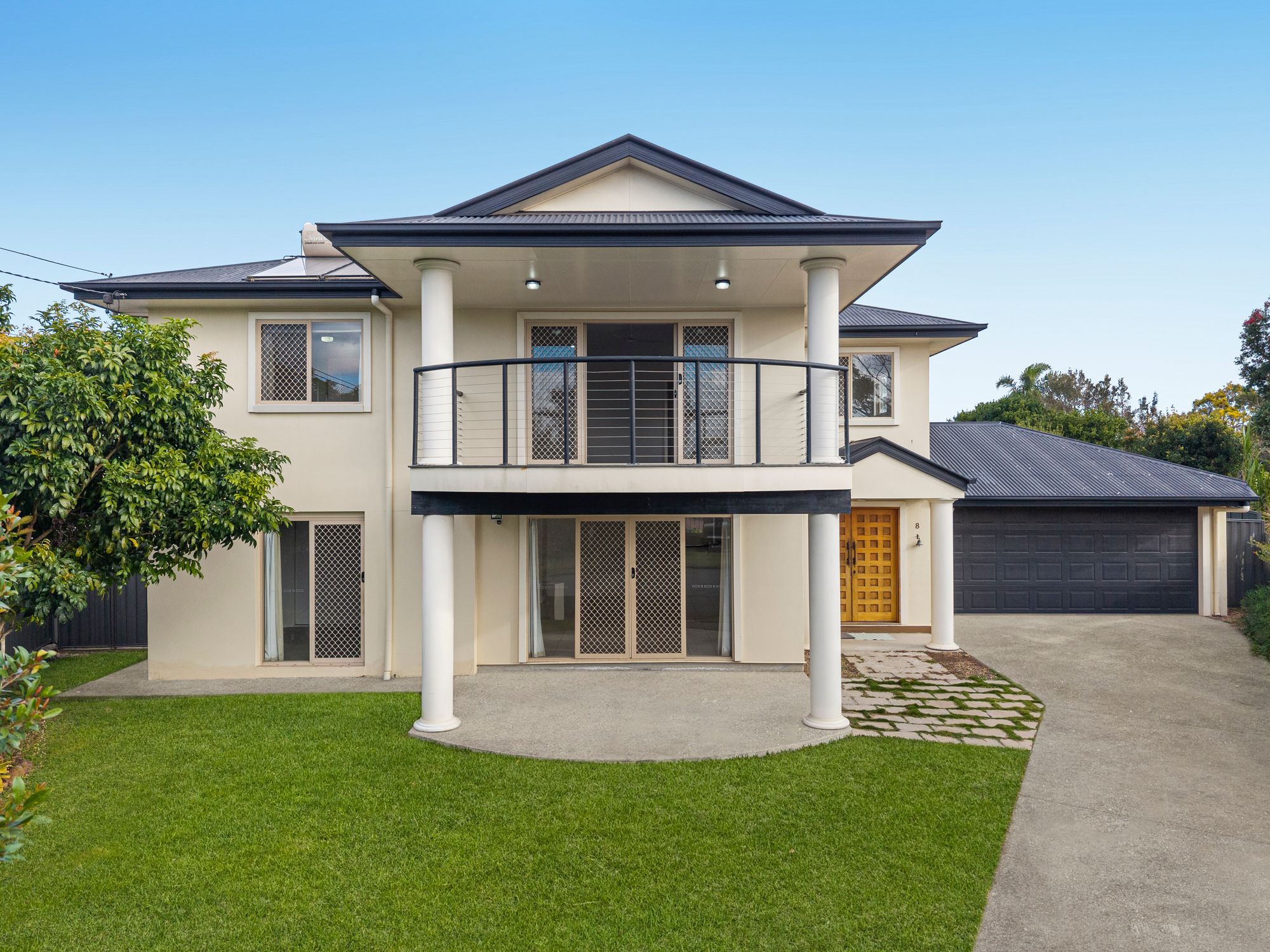 8 Viewpoint Street — photo from Ray White Rochedale