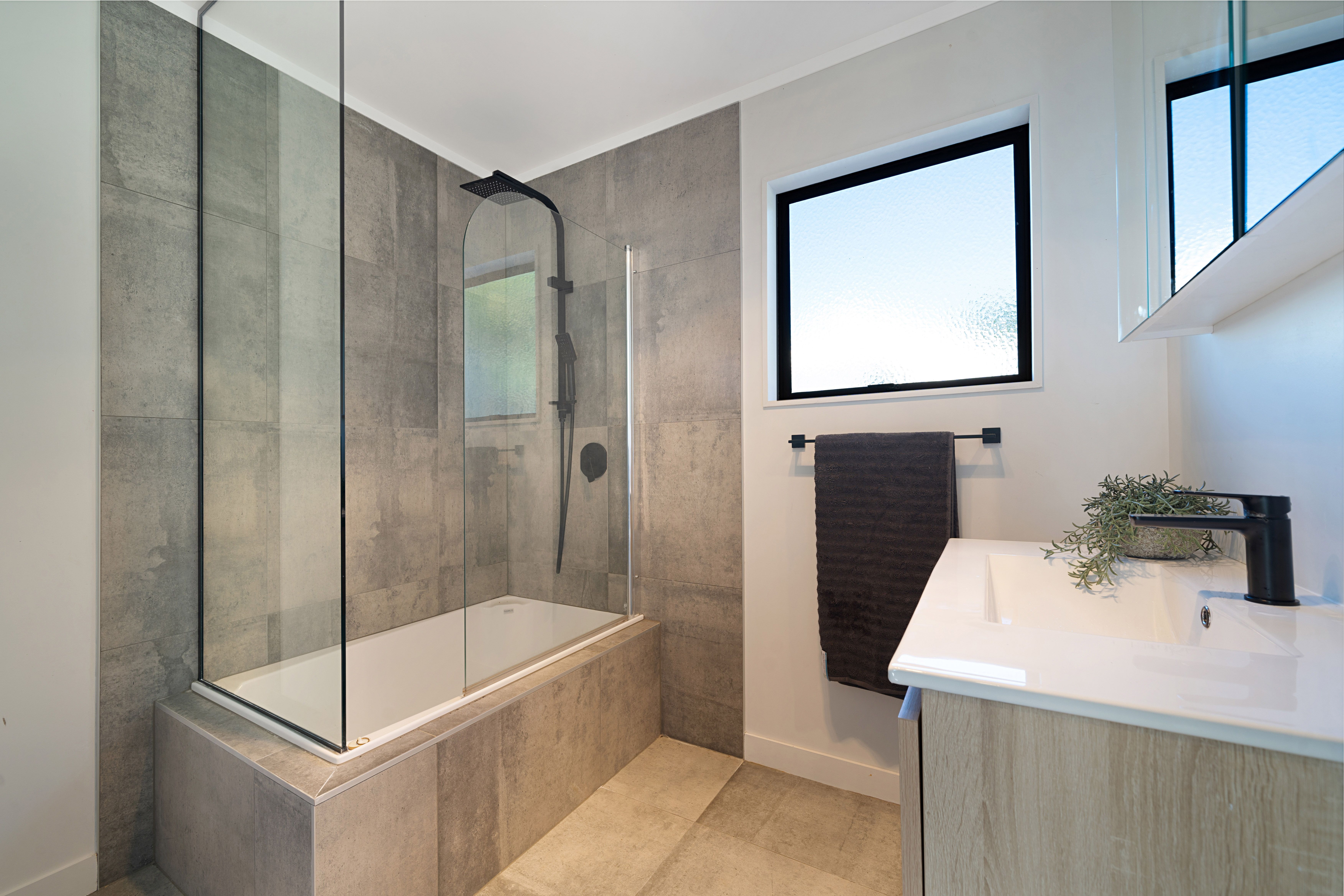 1/134 Mcleod Road, Te Atatu South, Waitakere City