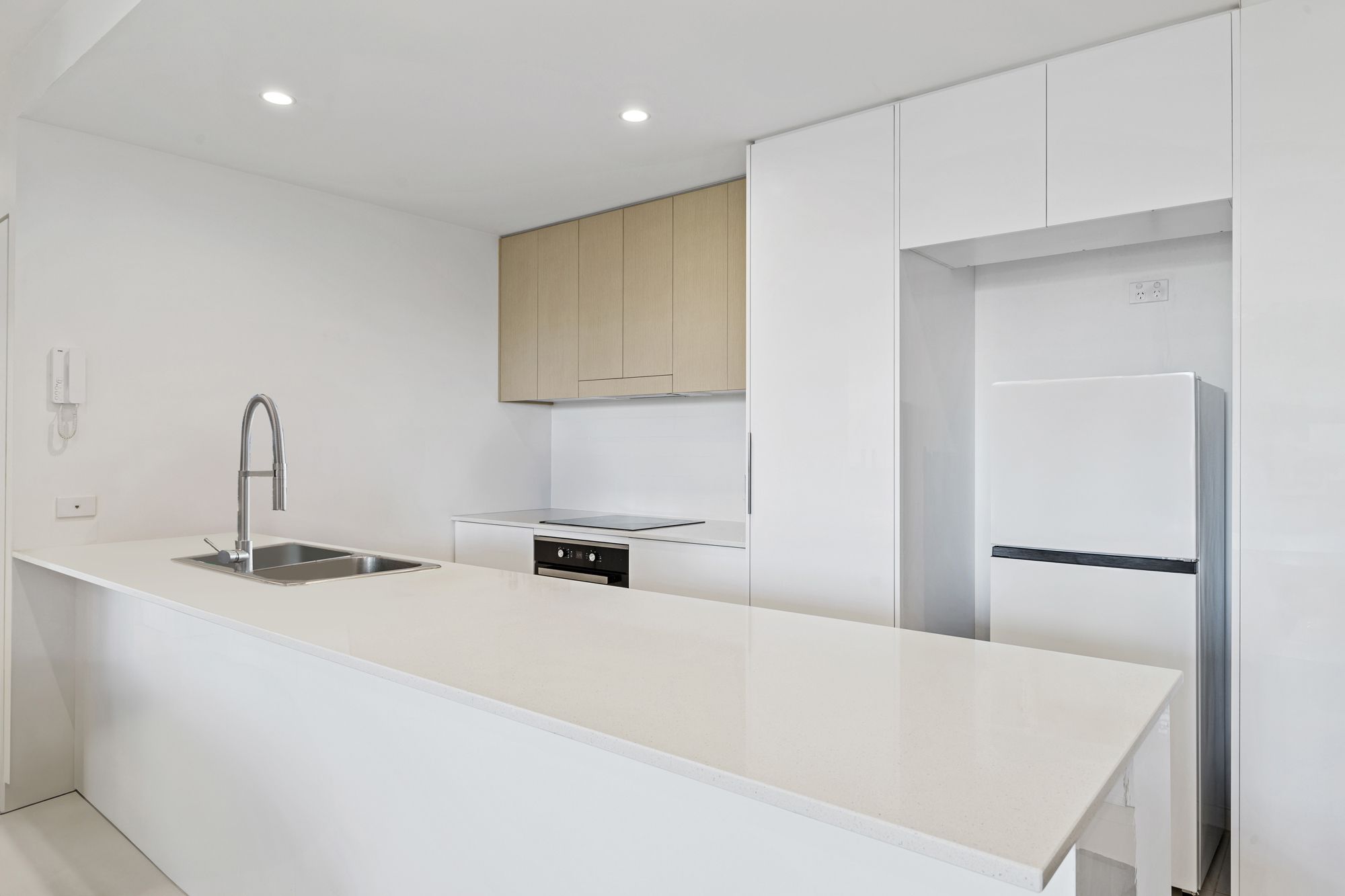 208/15 Ethel Street — photo 4 of 20