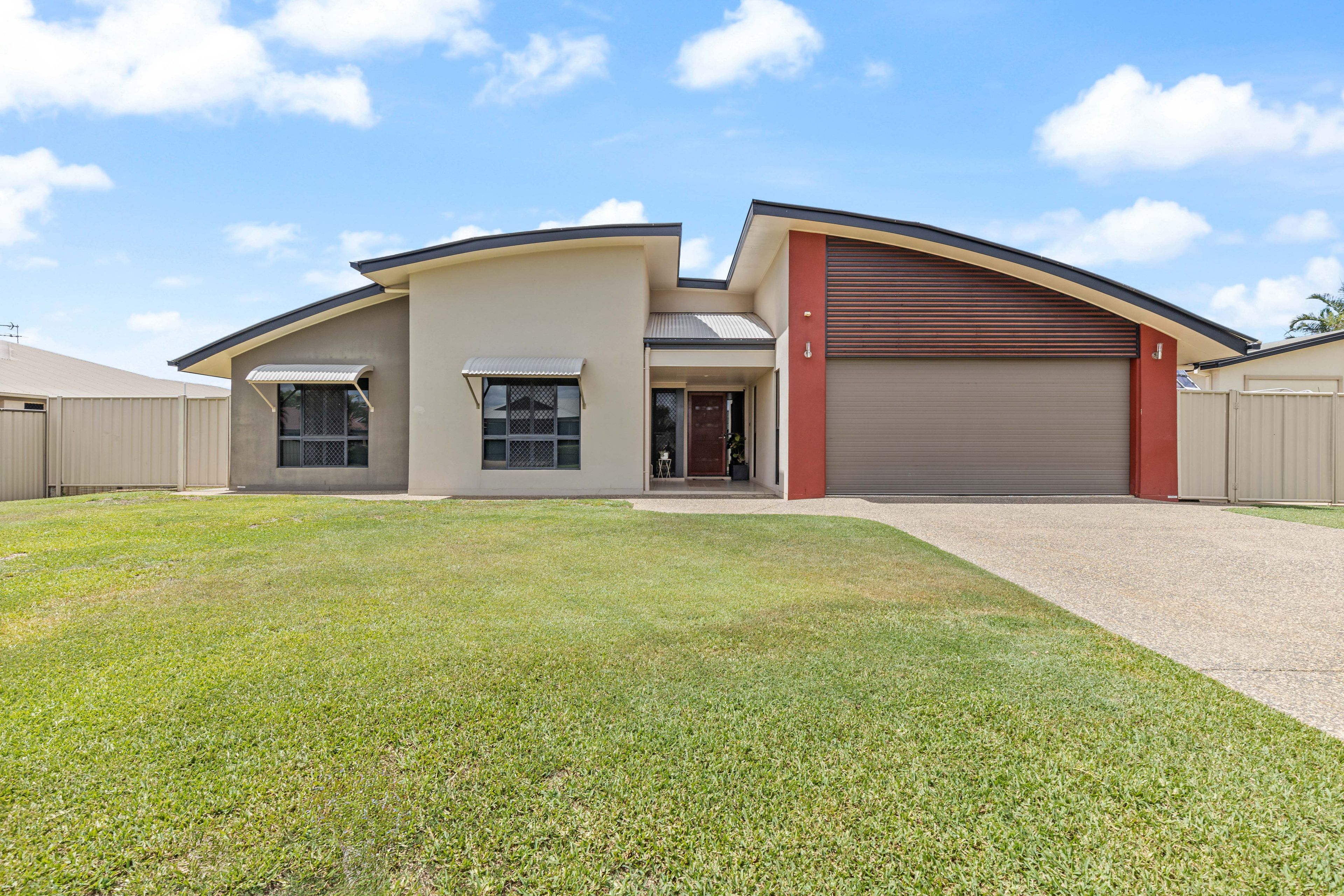 21 Callaghan Street, Emerald QLD 4720