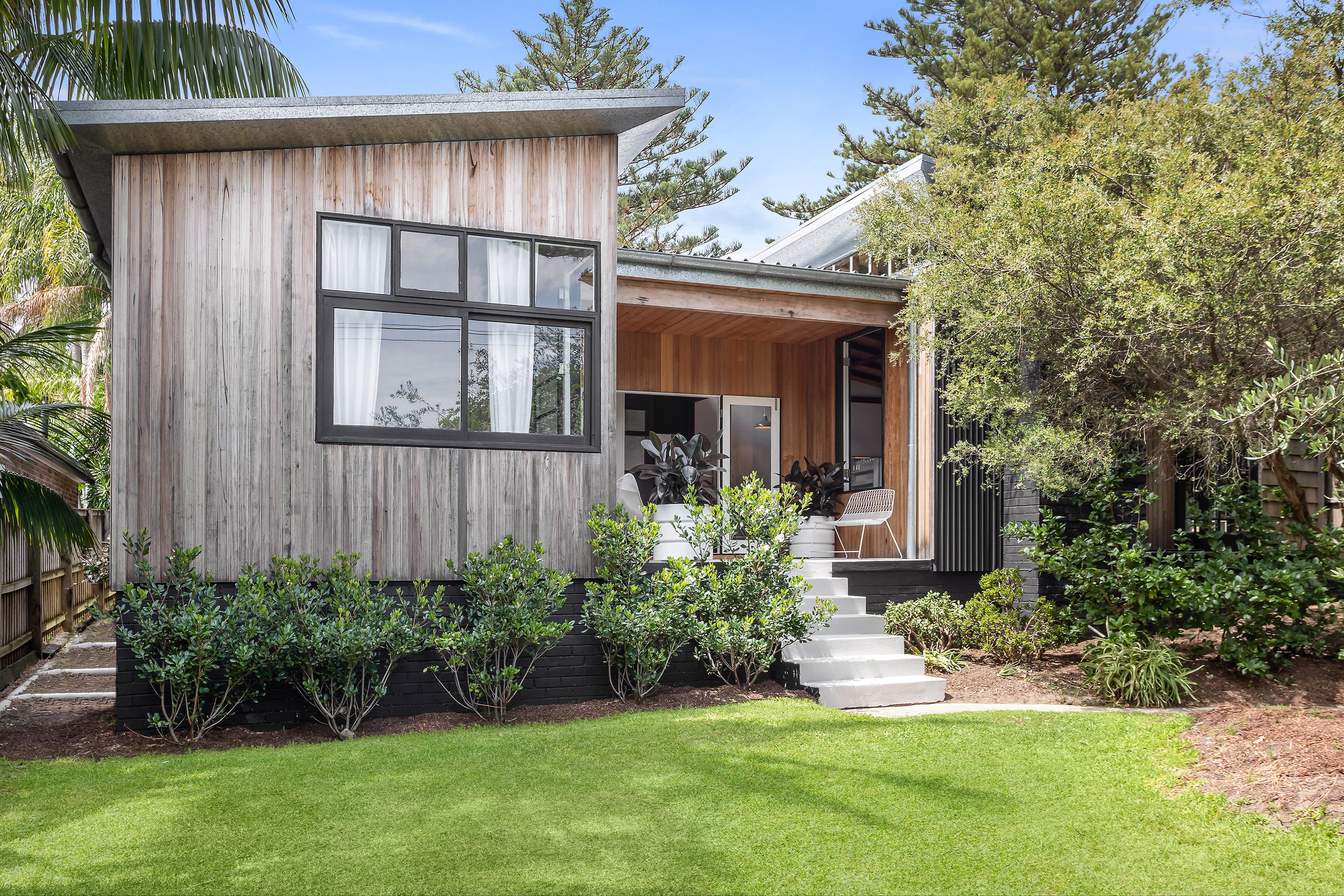 1 Tasman Road, Avalon Beach, NSW 2107
