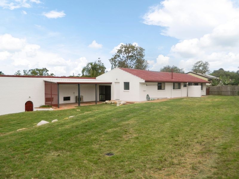 3 Blaxland Court, Mount Ommaney, QLD 4074