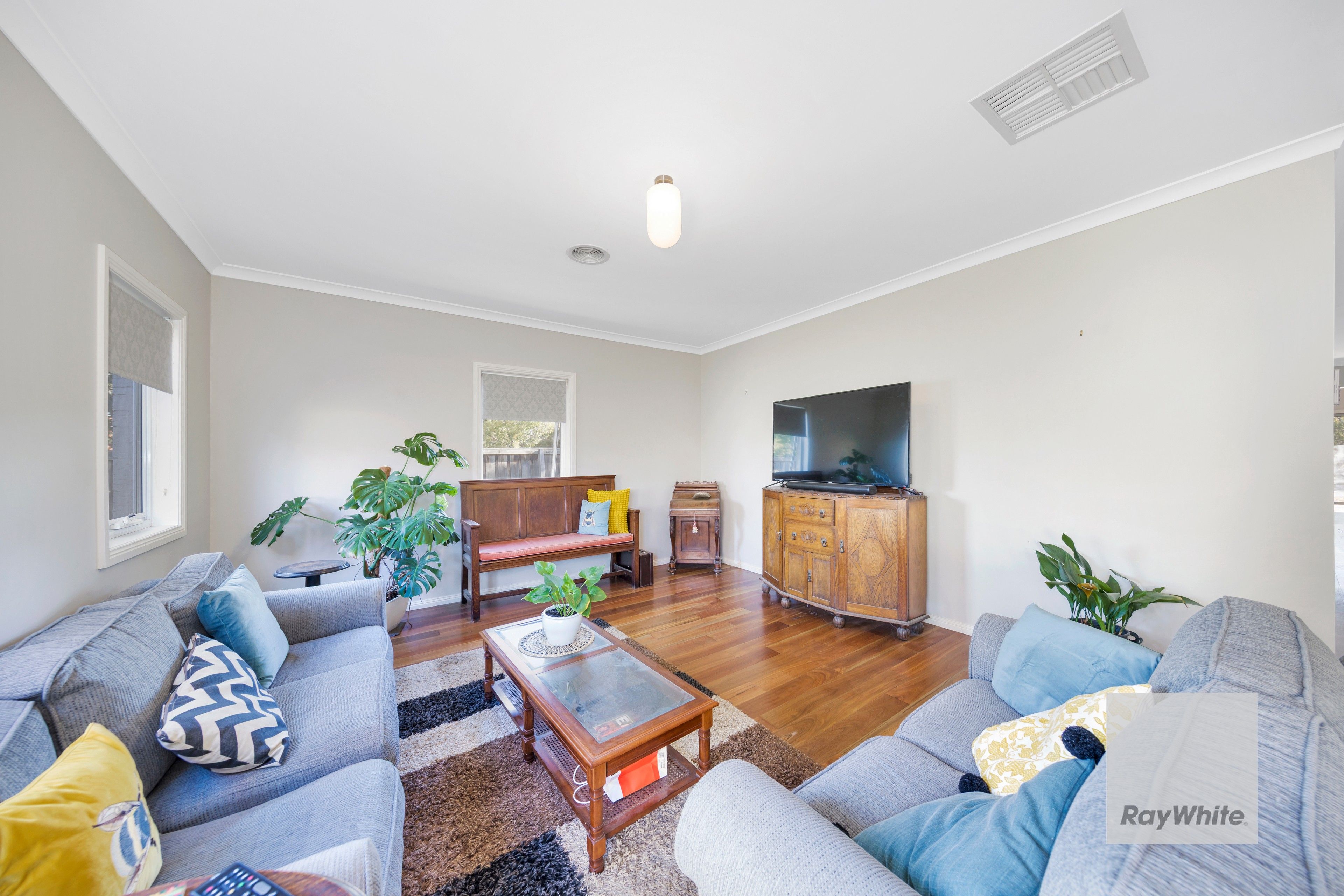 71 The Esplanade, Taylors Hill, VIC 3037