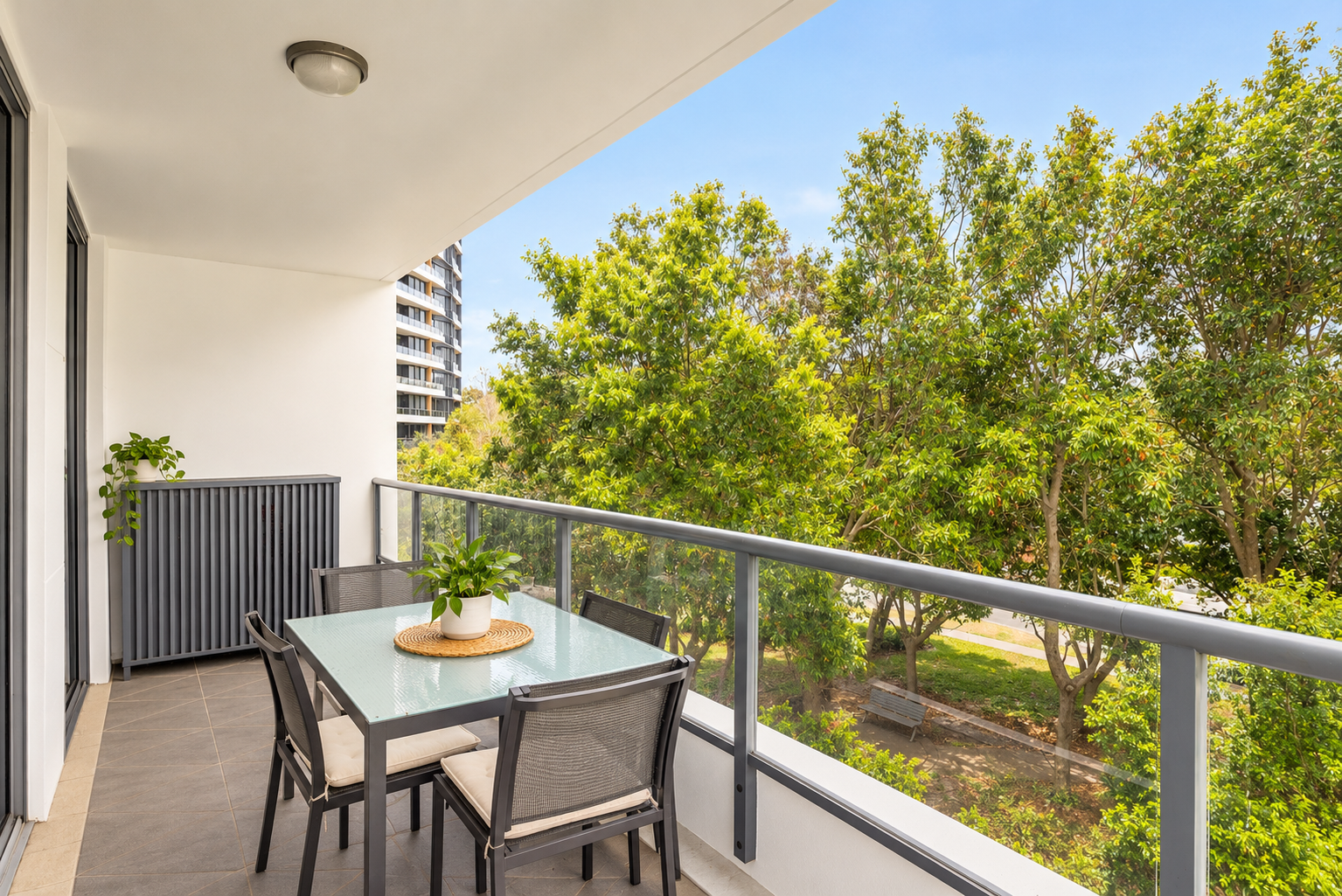 423/1 Aqua Street — photo 5 of 16