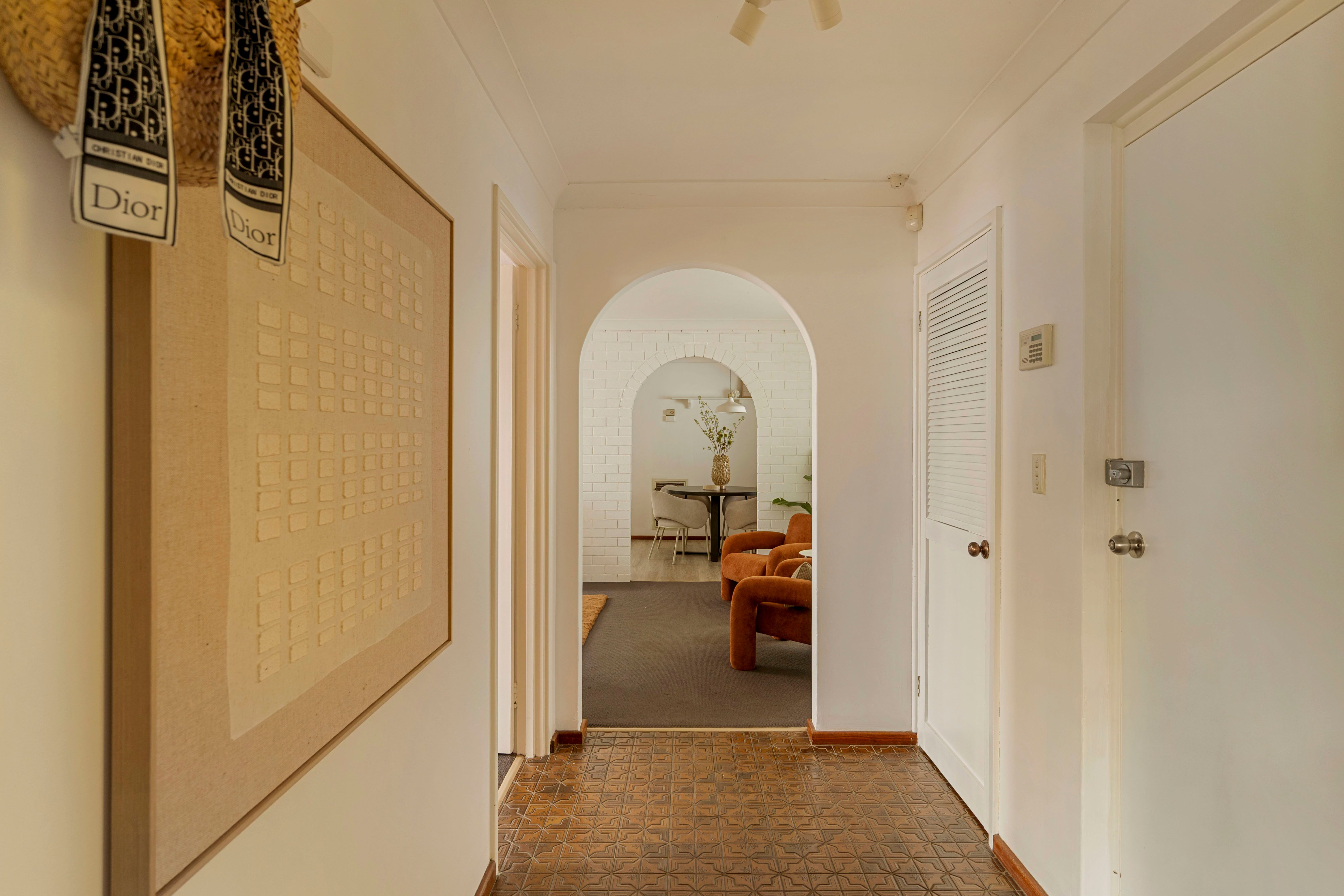 30 Macarthur Street — photo 5 of 27