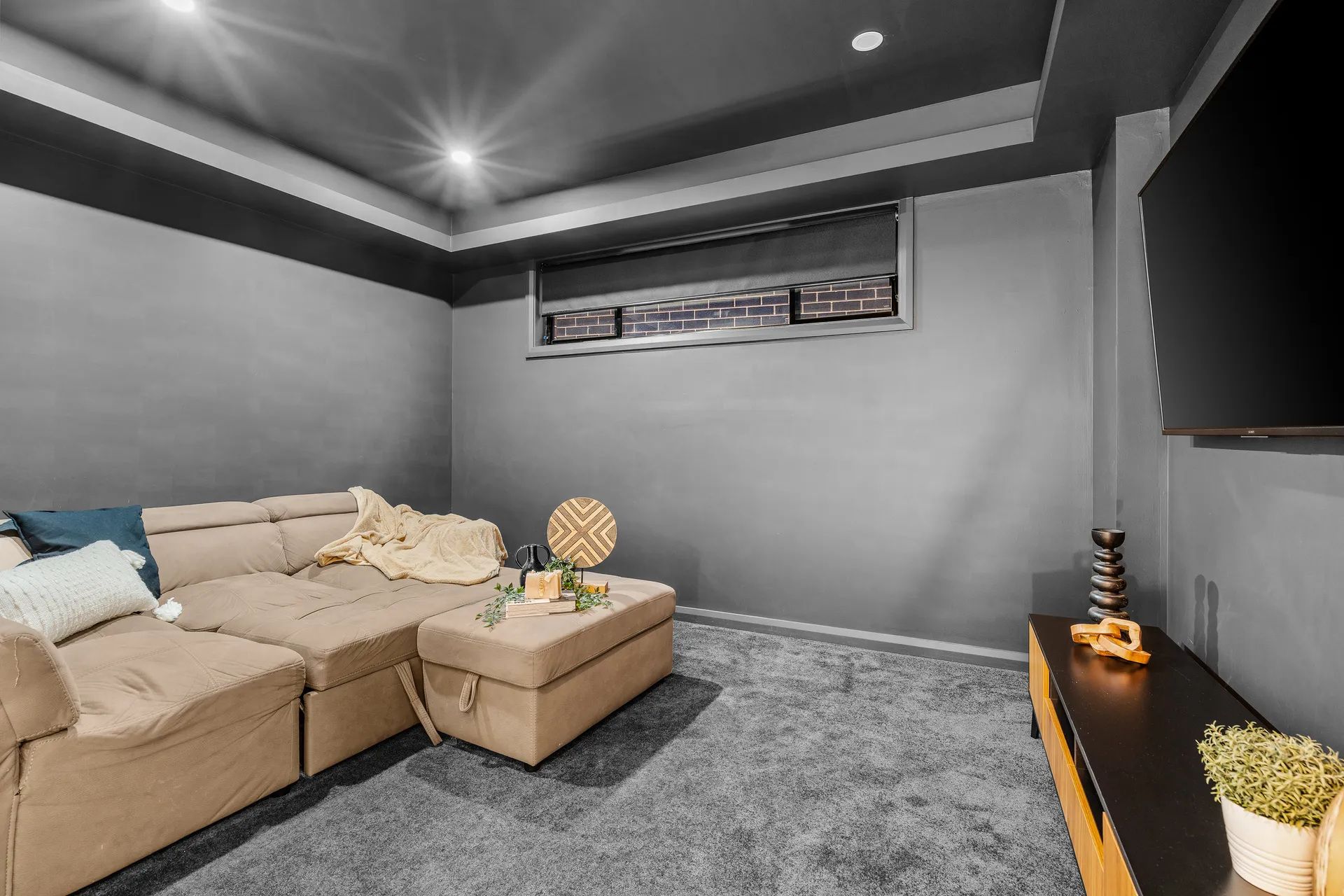 142 Parkway Drive — photo 7 of 19