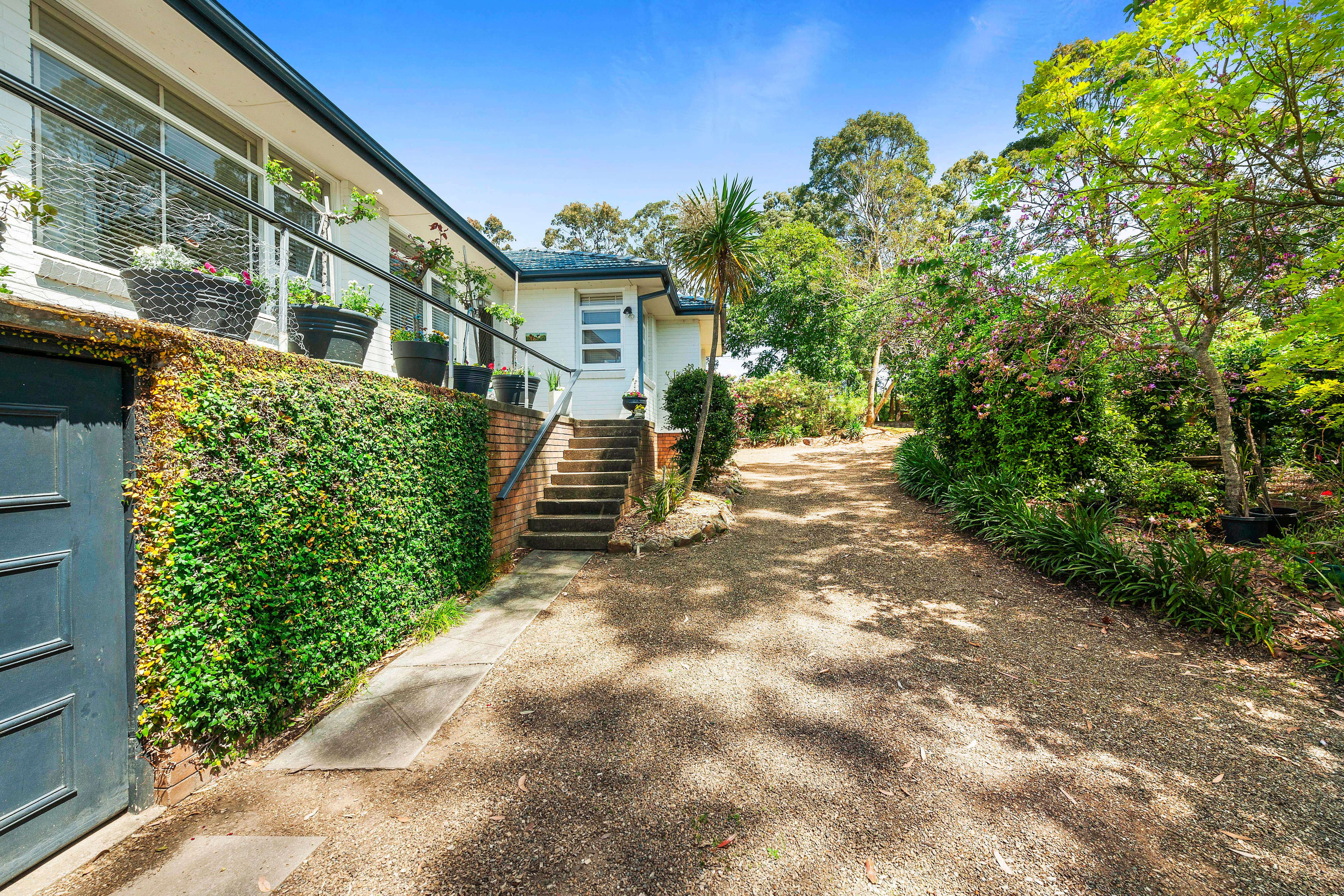 28 New Farm Road, West Pennant Hills, NSW 2125