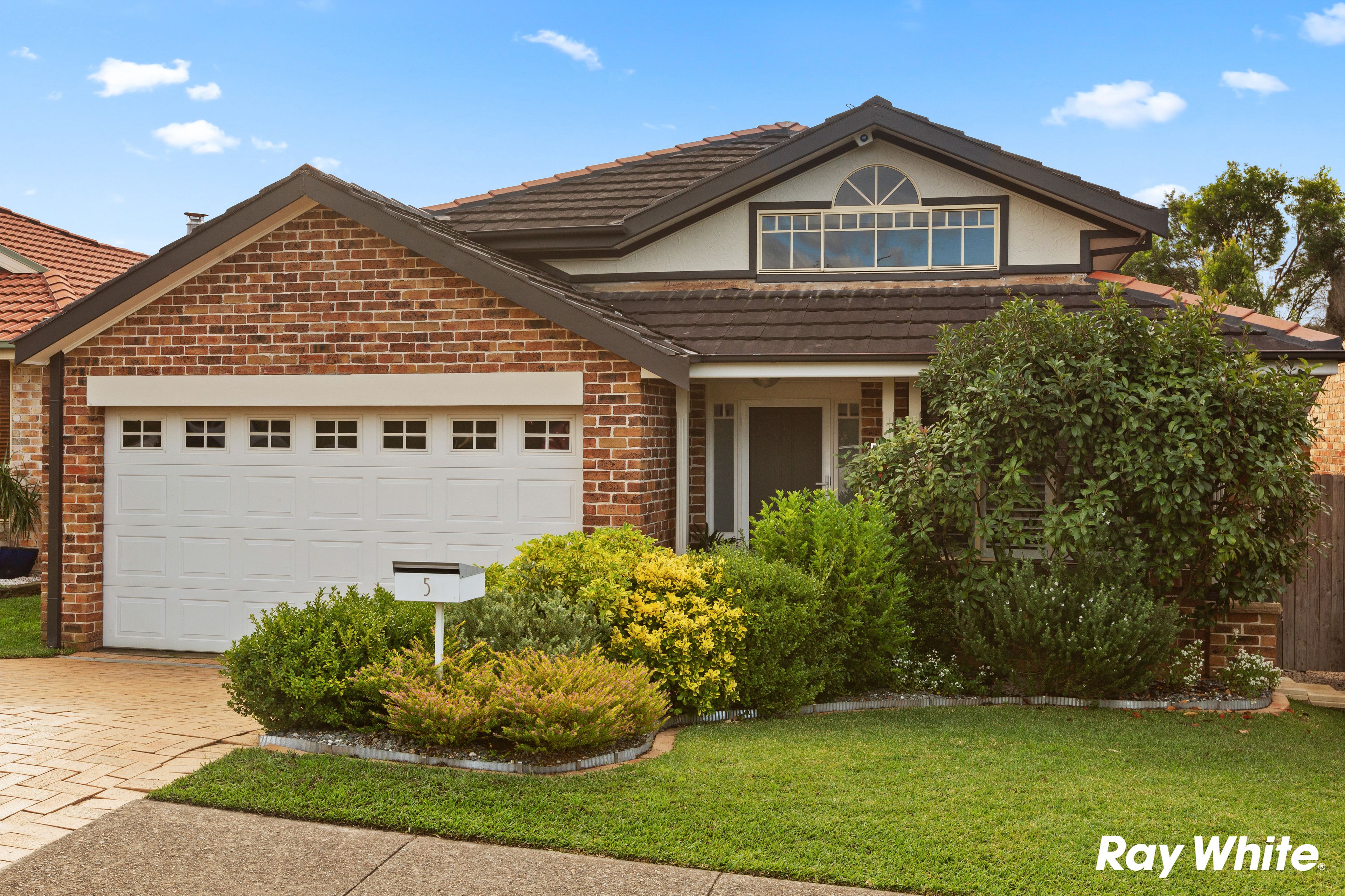 5 Phoenix Avenue, Stanhope Gardens NSW 2768