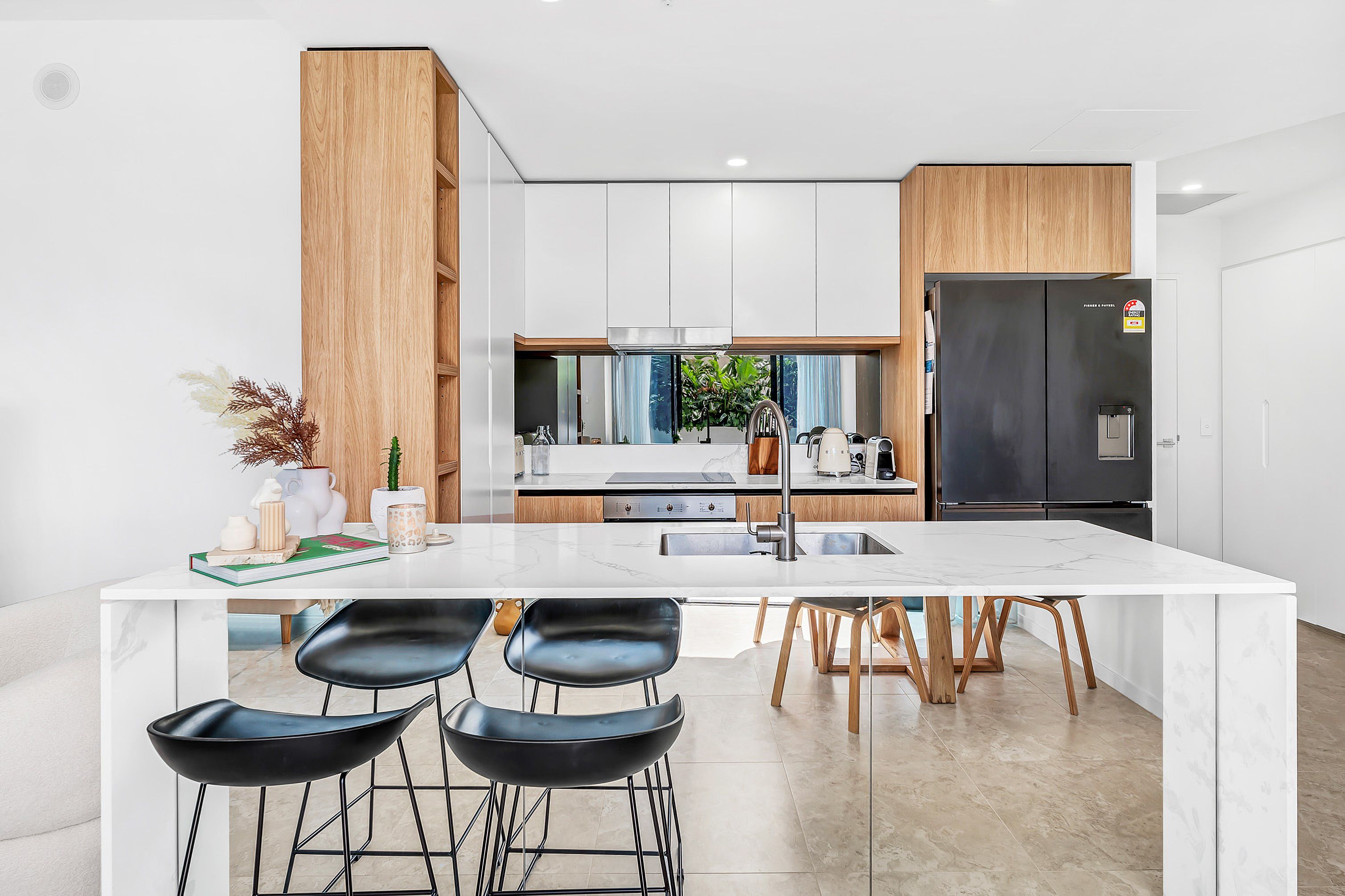 204/28-30 Second Avenue, Broadbeach, QLD 4218