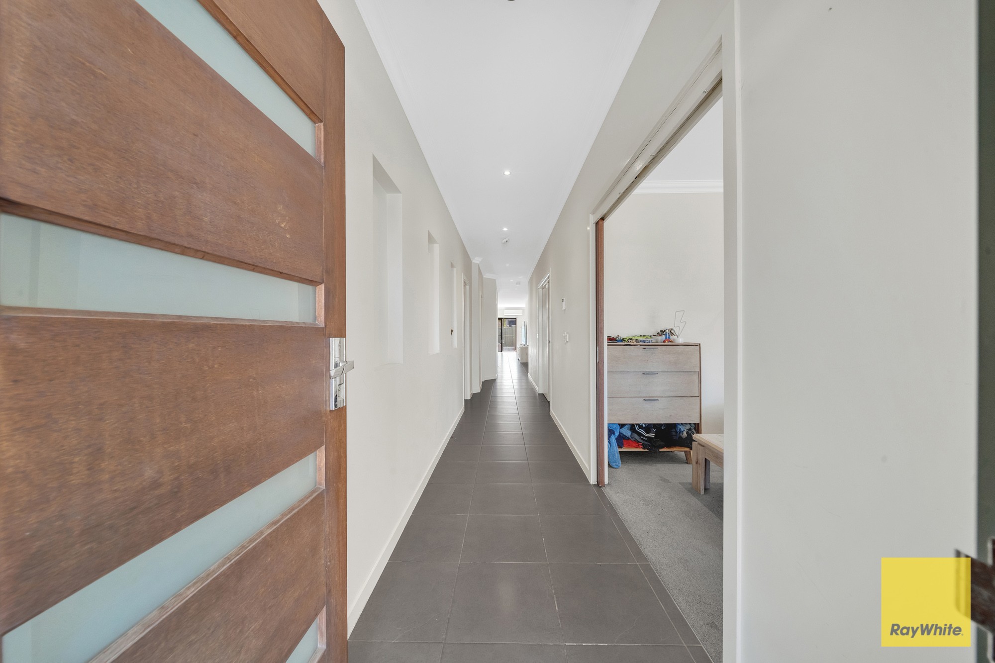 12 Barrington Circuit, Caroline Springs, VIC 3023