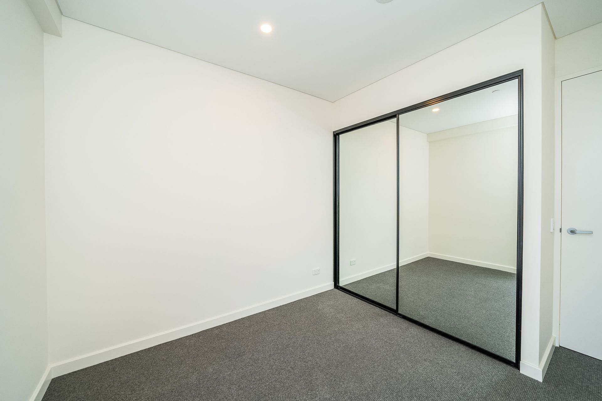 1405/78 Stirling Street — photo 18 of 26