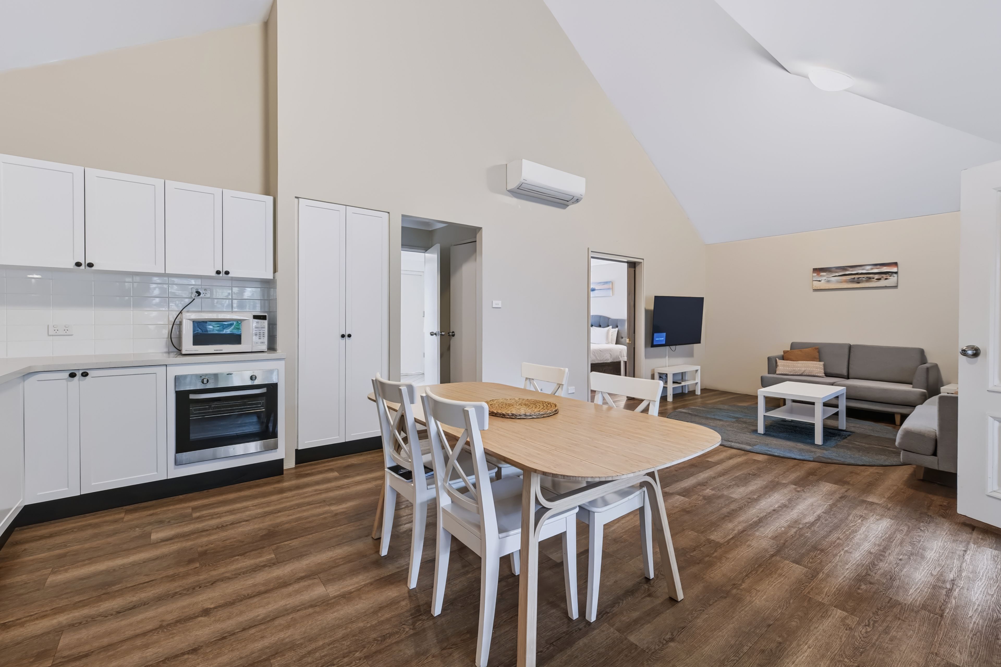 38/11 Holgate Road — photo 6 of 25