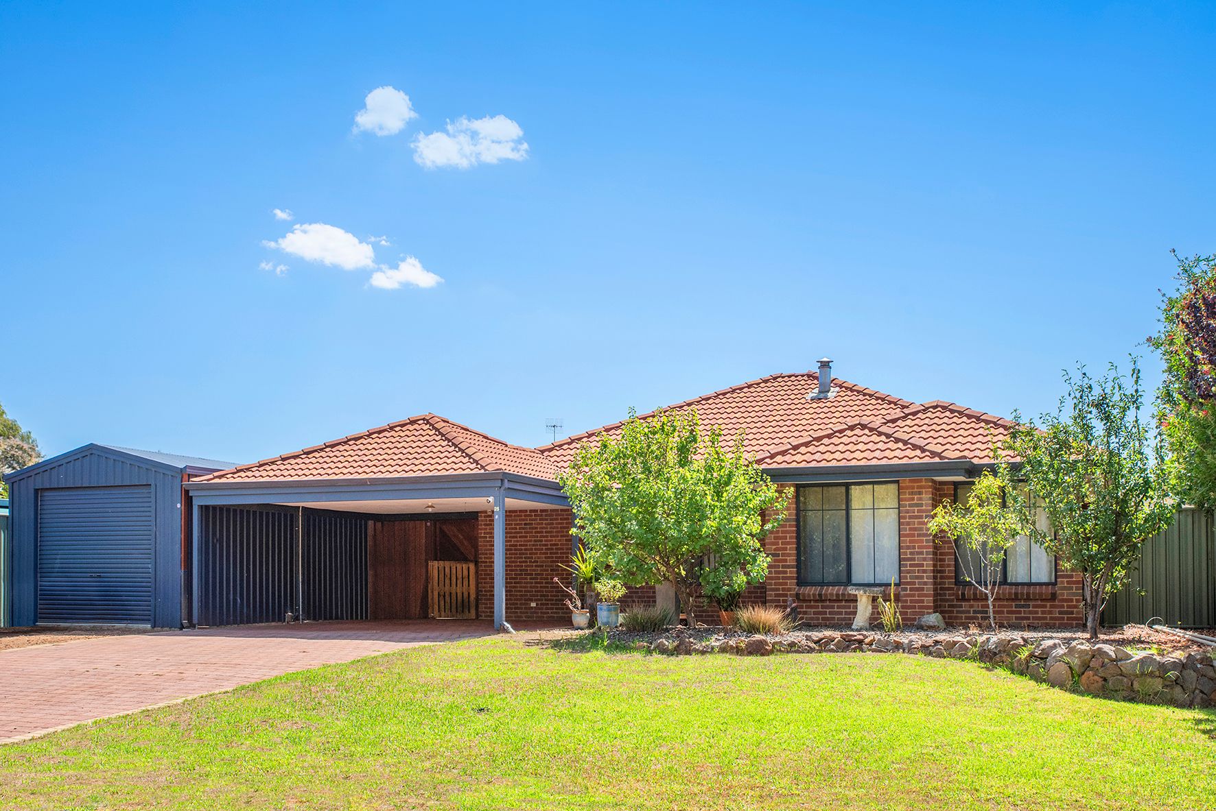 25 Melaleuca Boulevard, Margaret River, WA 6285 Sold House Ray