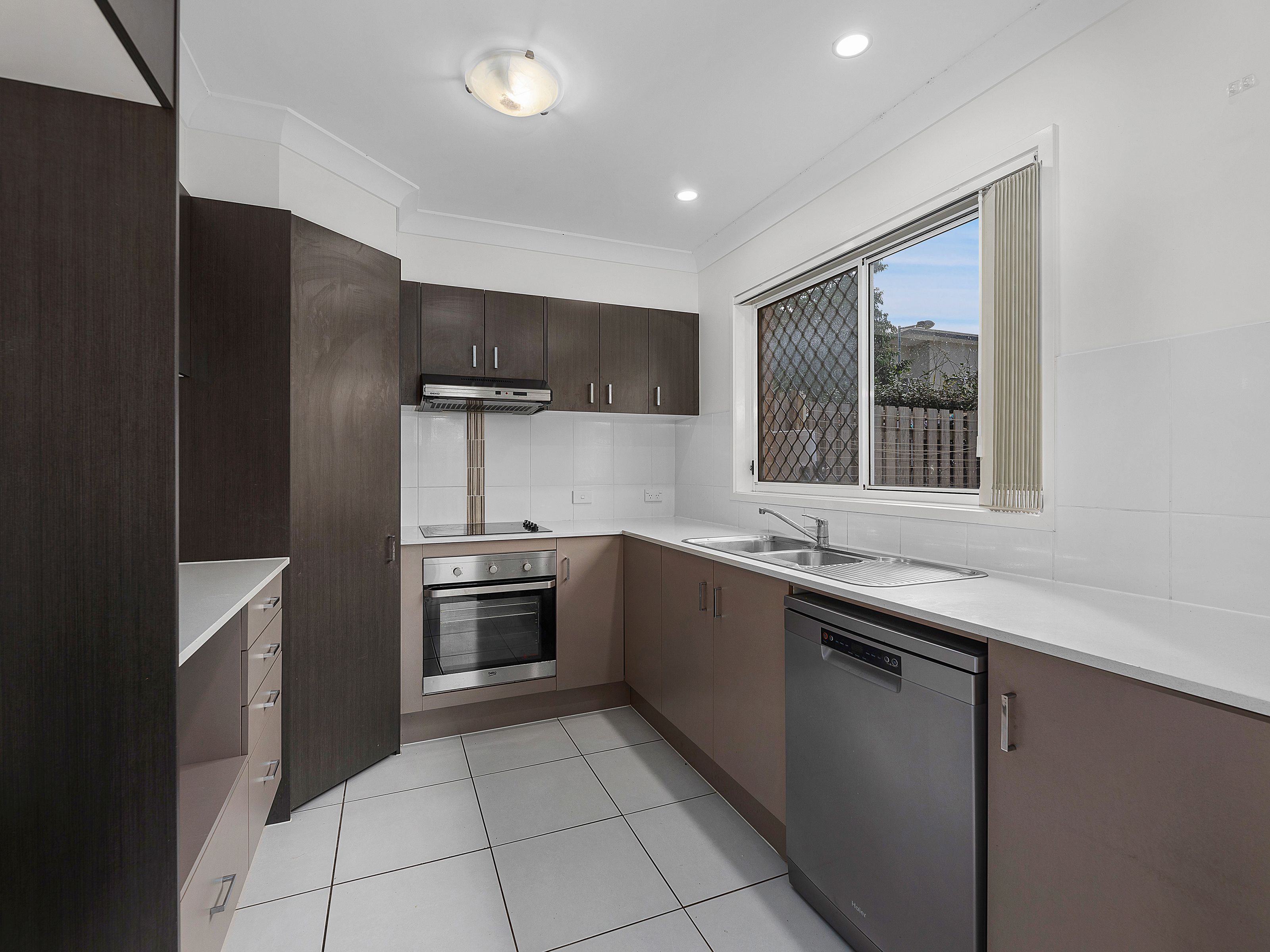 1/41 River Road, Bundamba, QLD 4304