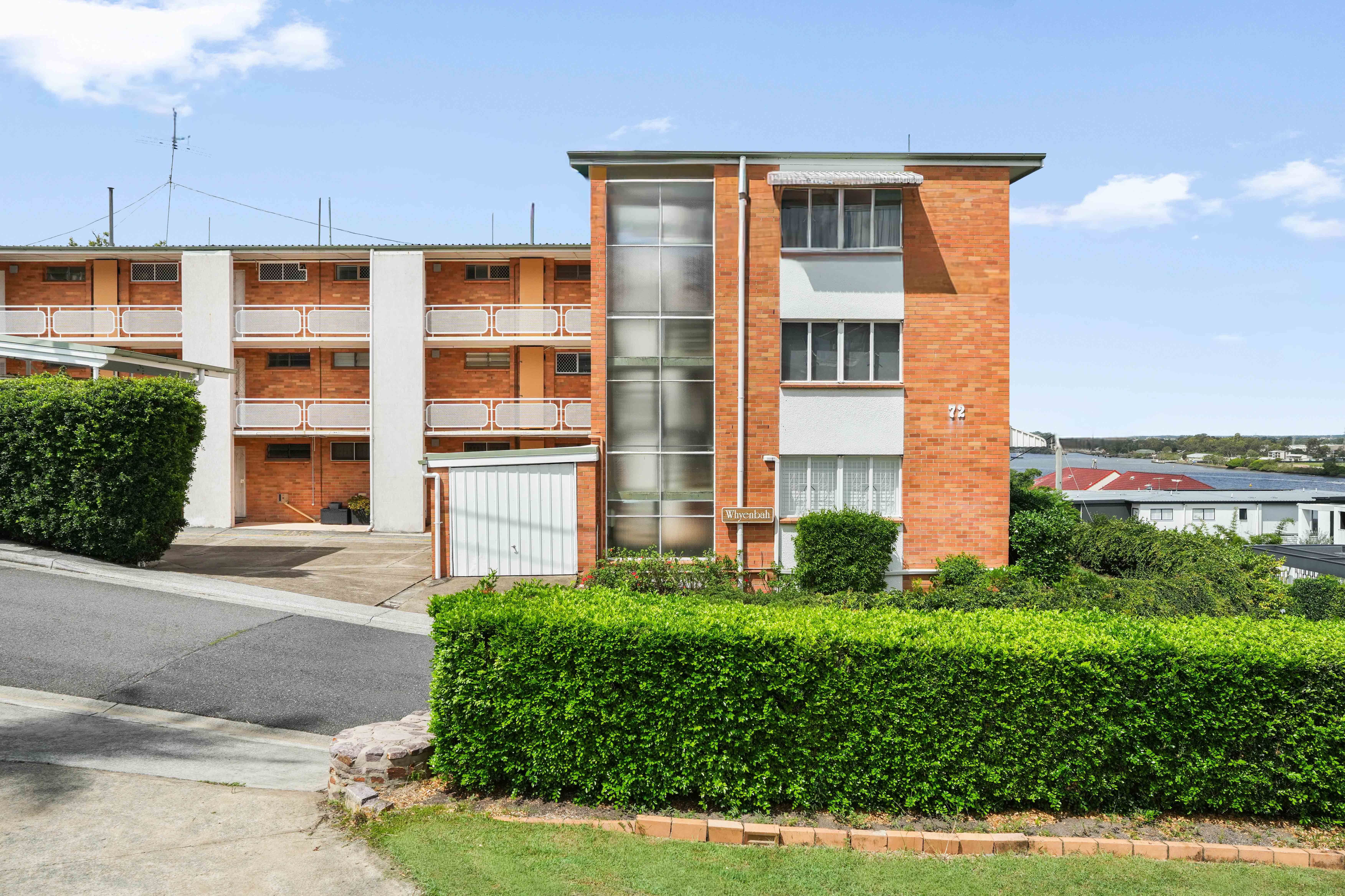 2/72 Markwell Street, Hamilton, QLD 4007