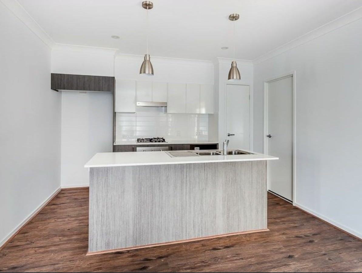 2/6 Mayfair Crescent, Kallangur, QLD 4503