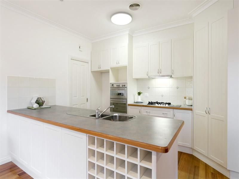 1/24 Connie Street, Bentleigh East, VIC 3165