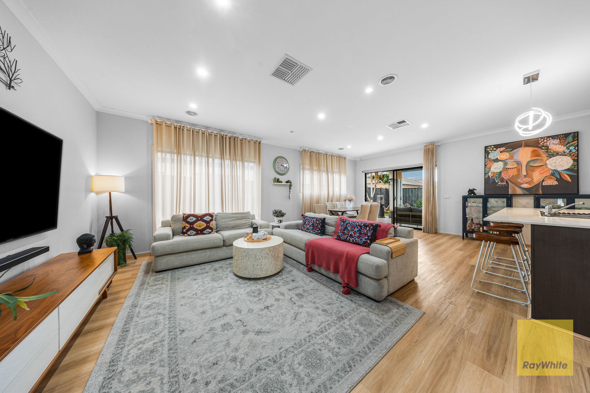 30 JAMAICA Street — photo 5 of 20