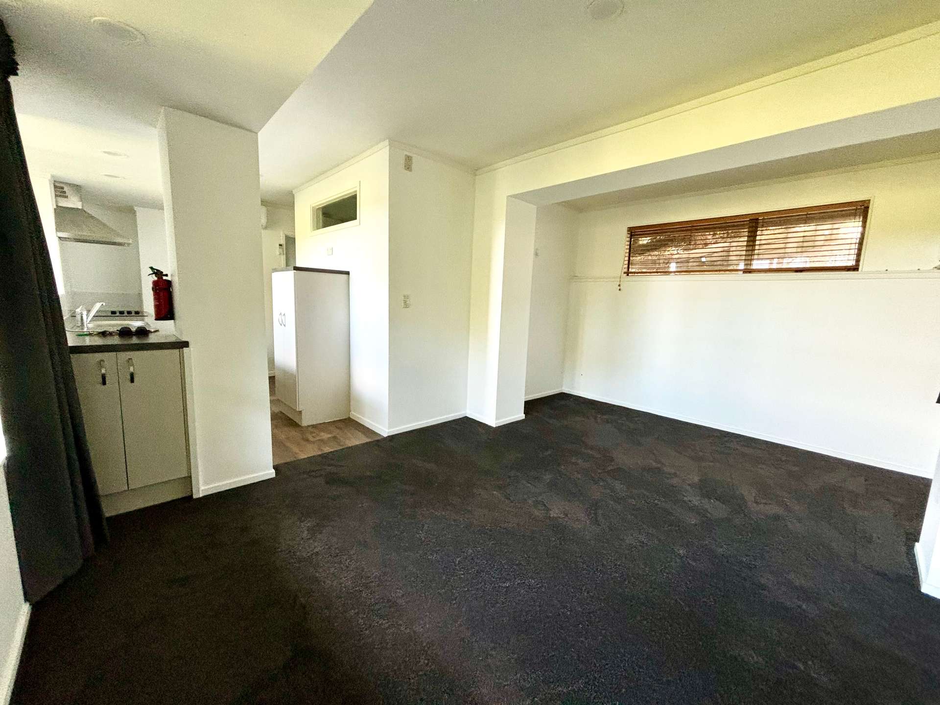 39B York Road photo 1