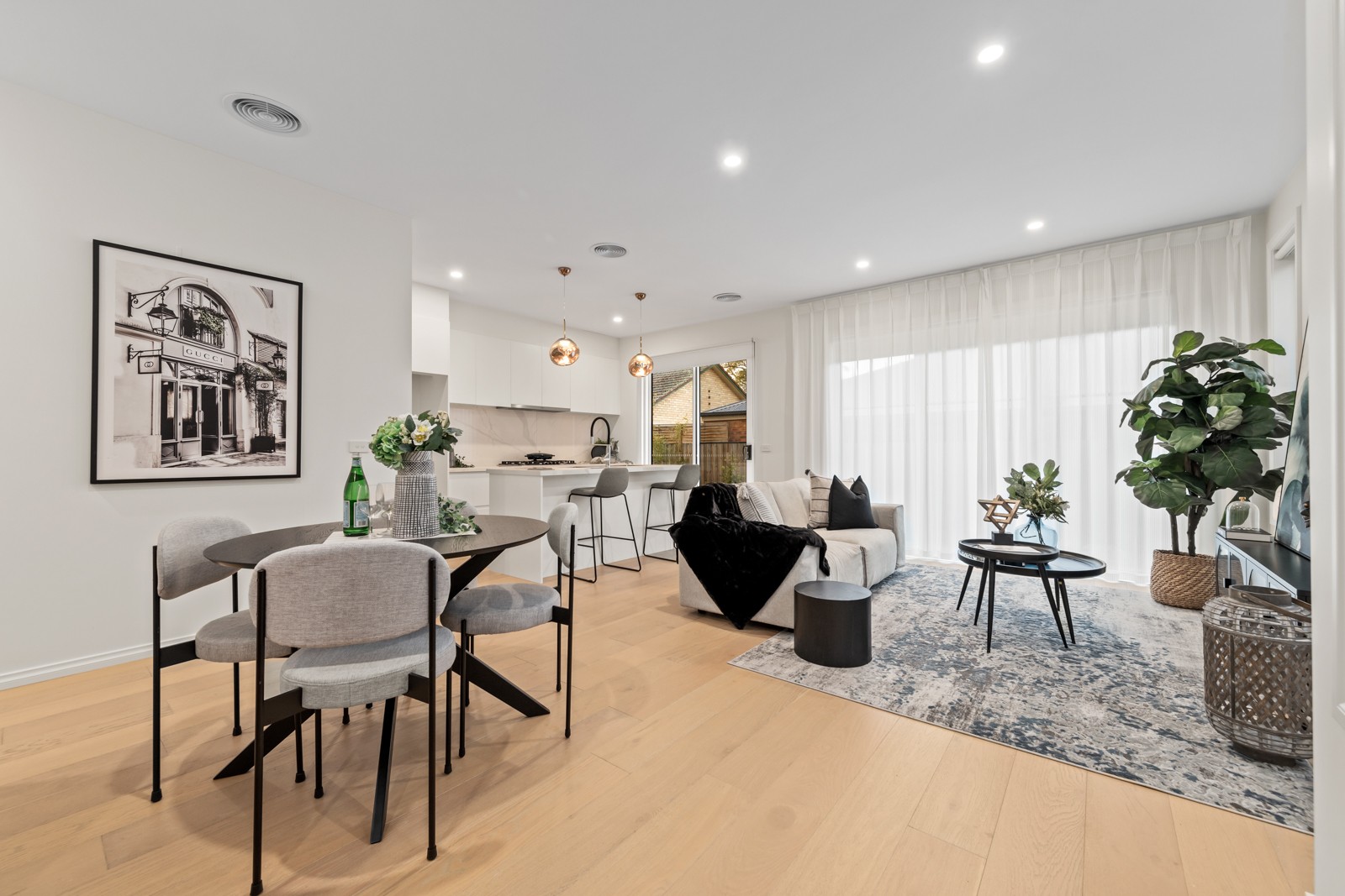 2/9 Victoria Street, Ringwood East, VIC 3135