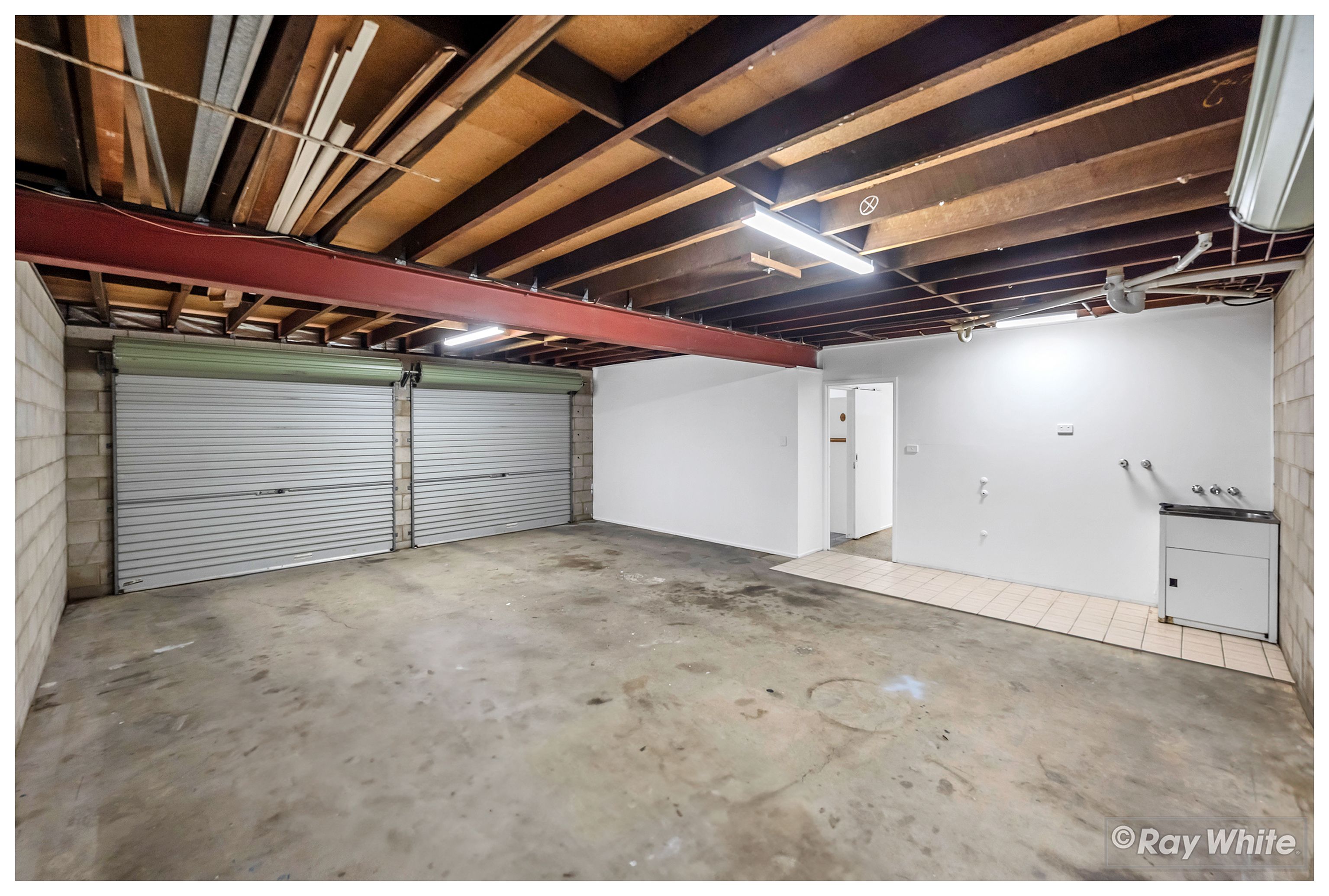 22 Pfitzemaier Street — photo 26 of 29