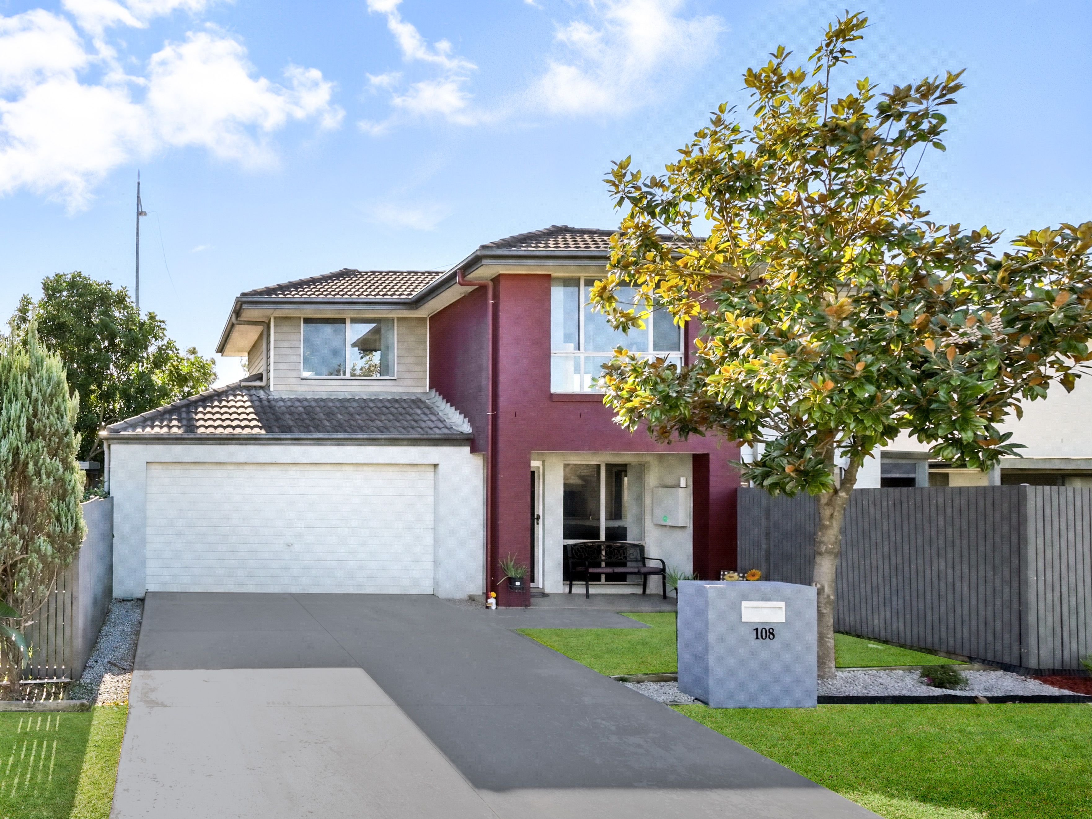 108 Minorca Circuit, Spring Farm NSW 2570