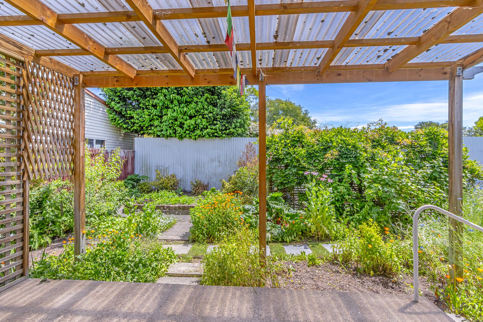 2/10 Rochester Street, Linwood, Christchurch City