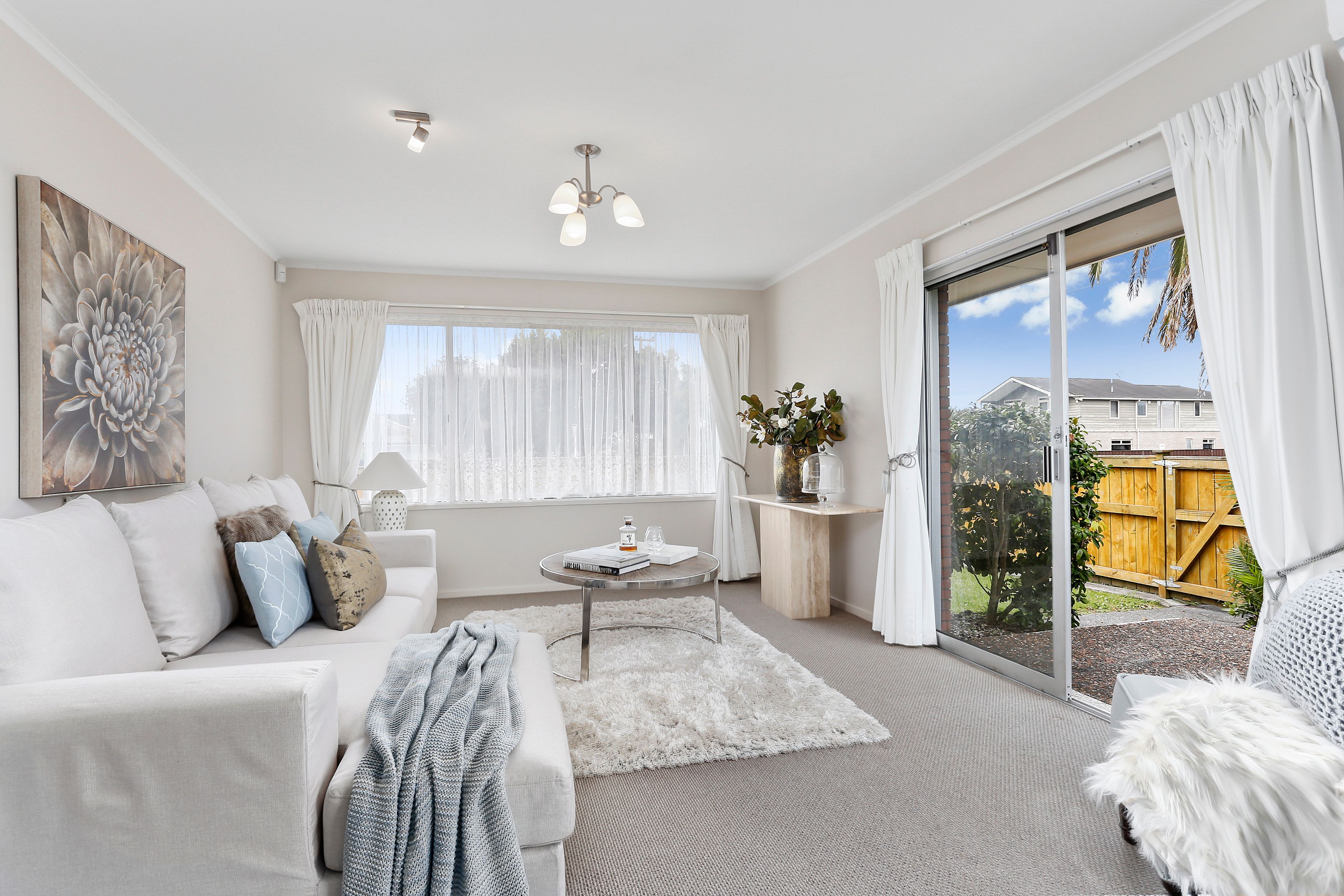 1/27 Eastern Beach Road, Bucklands Beach, Manukau City