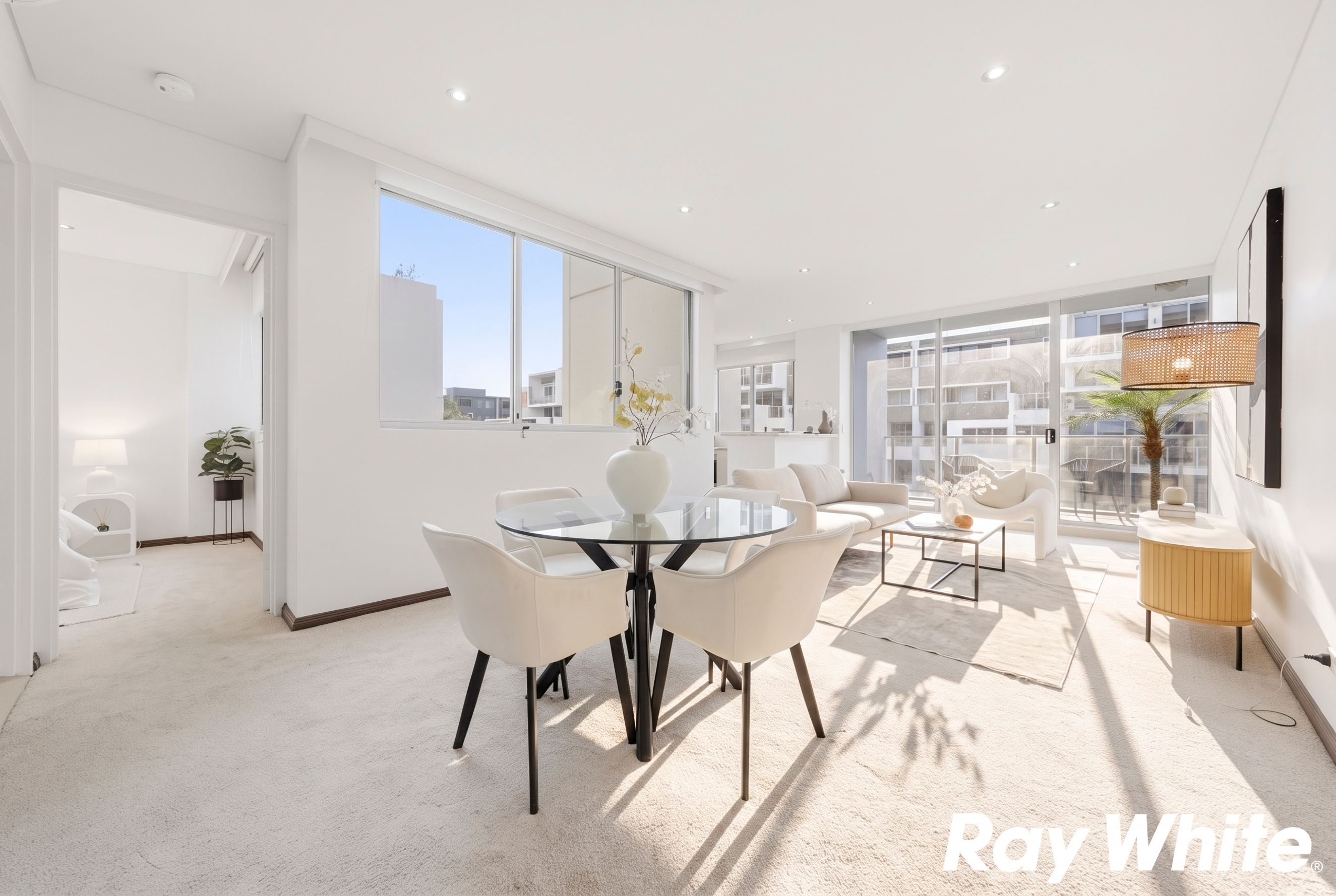 723/4 Spring Street — photo 3 of 15