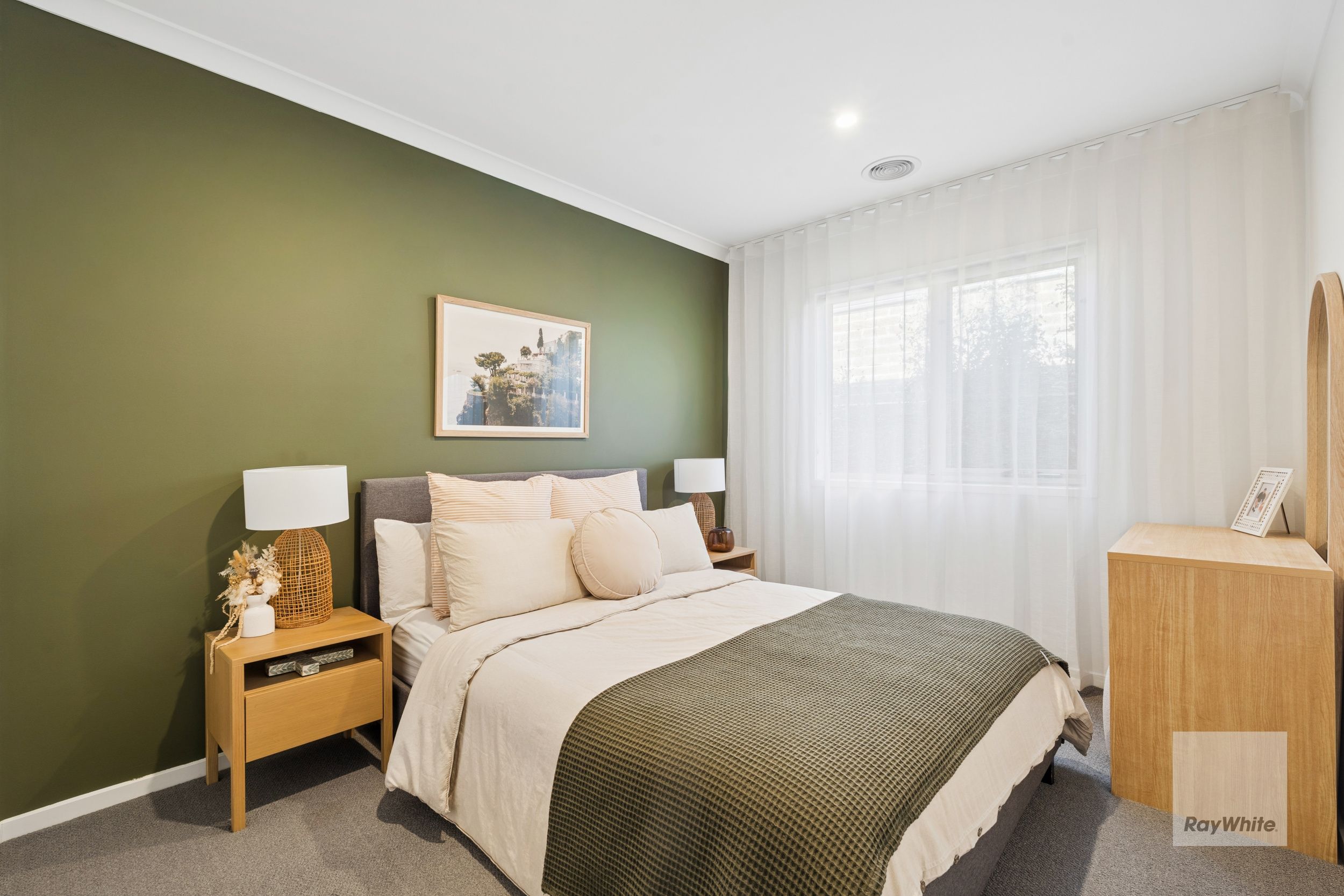 26 Ruthven Way — photo 9 of 19