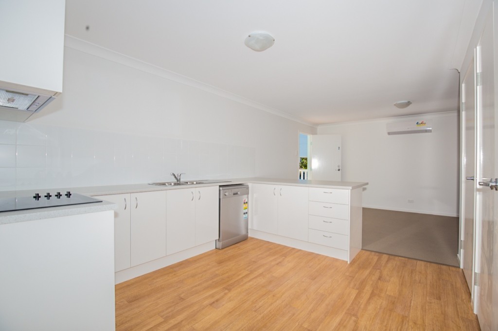 1/11 Glena Street, Fairfield, QLD 4103