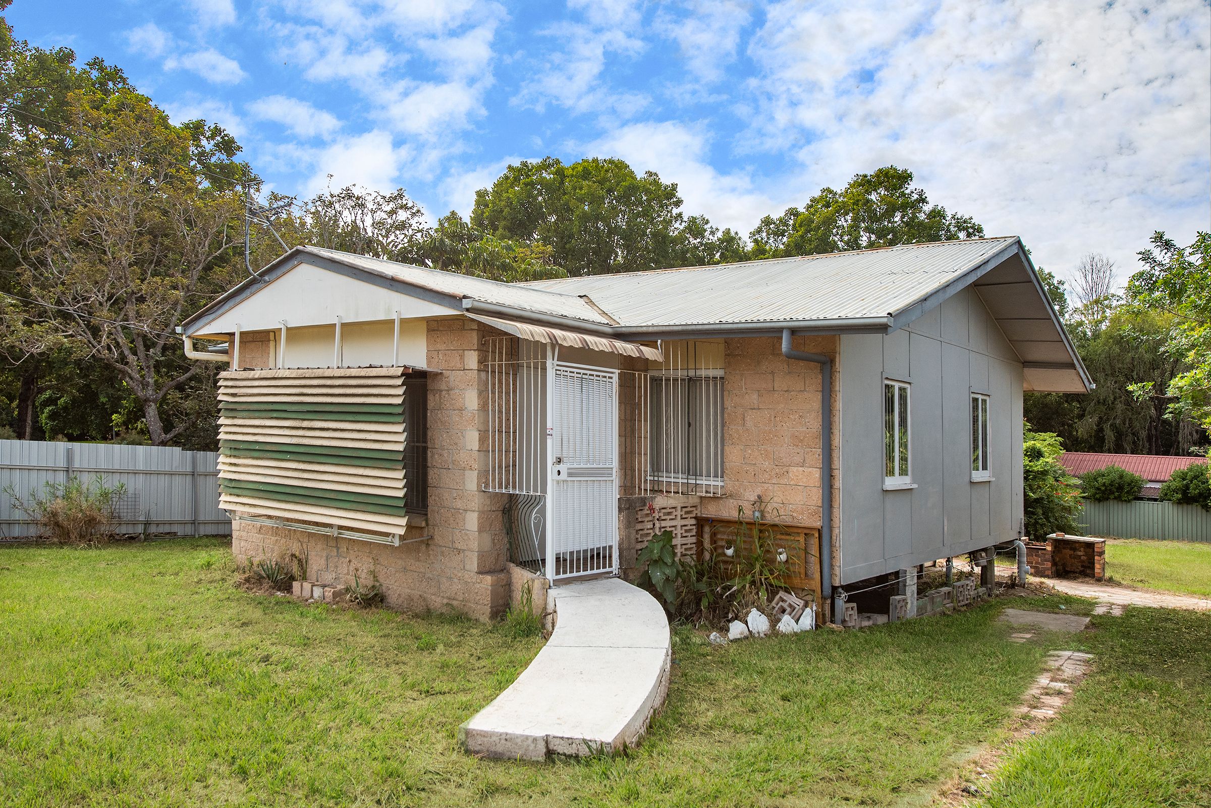 35 North Road, Woodridge, QLD 4114