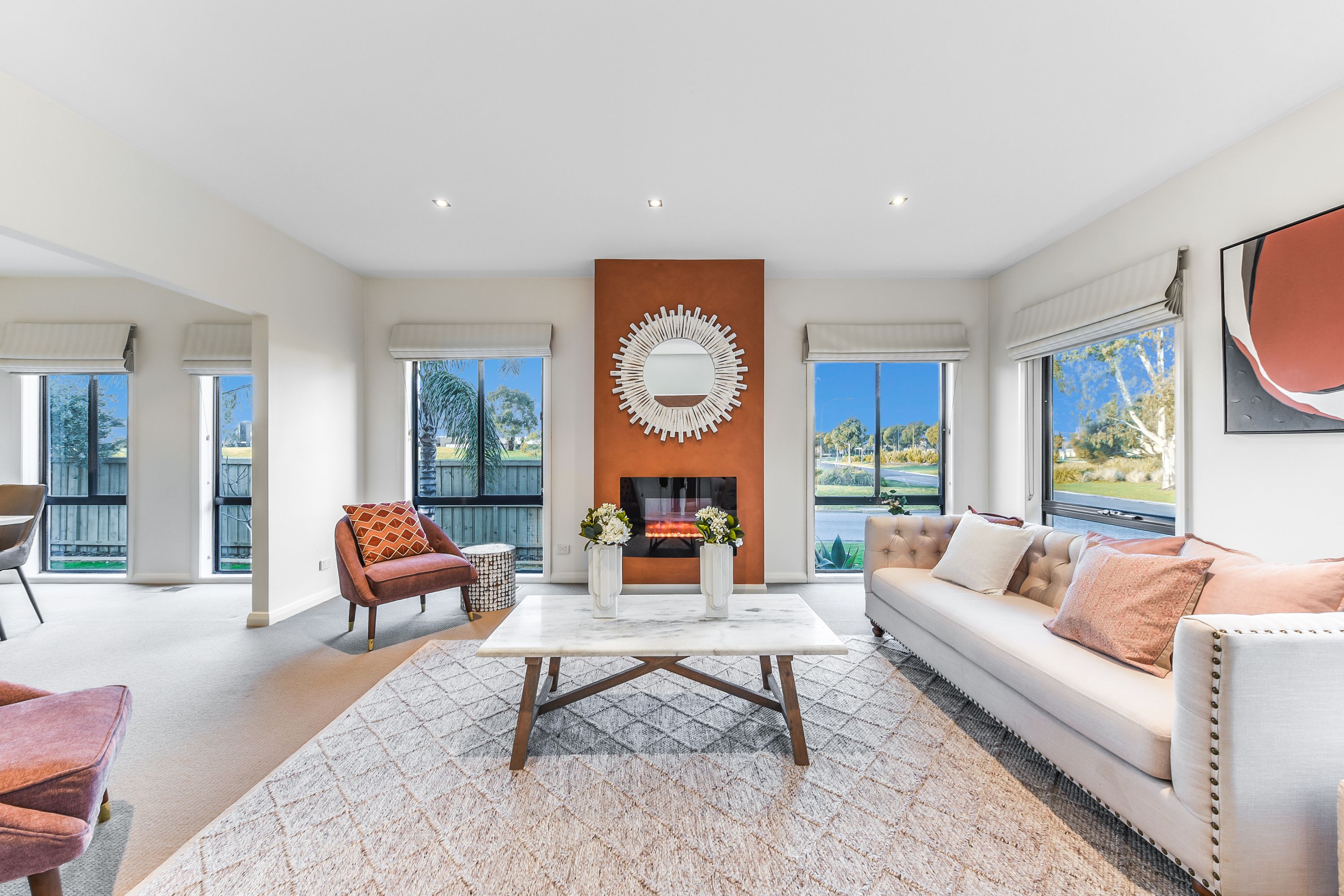 27 Lake King Circle, Waterways, VIC 3195