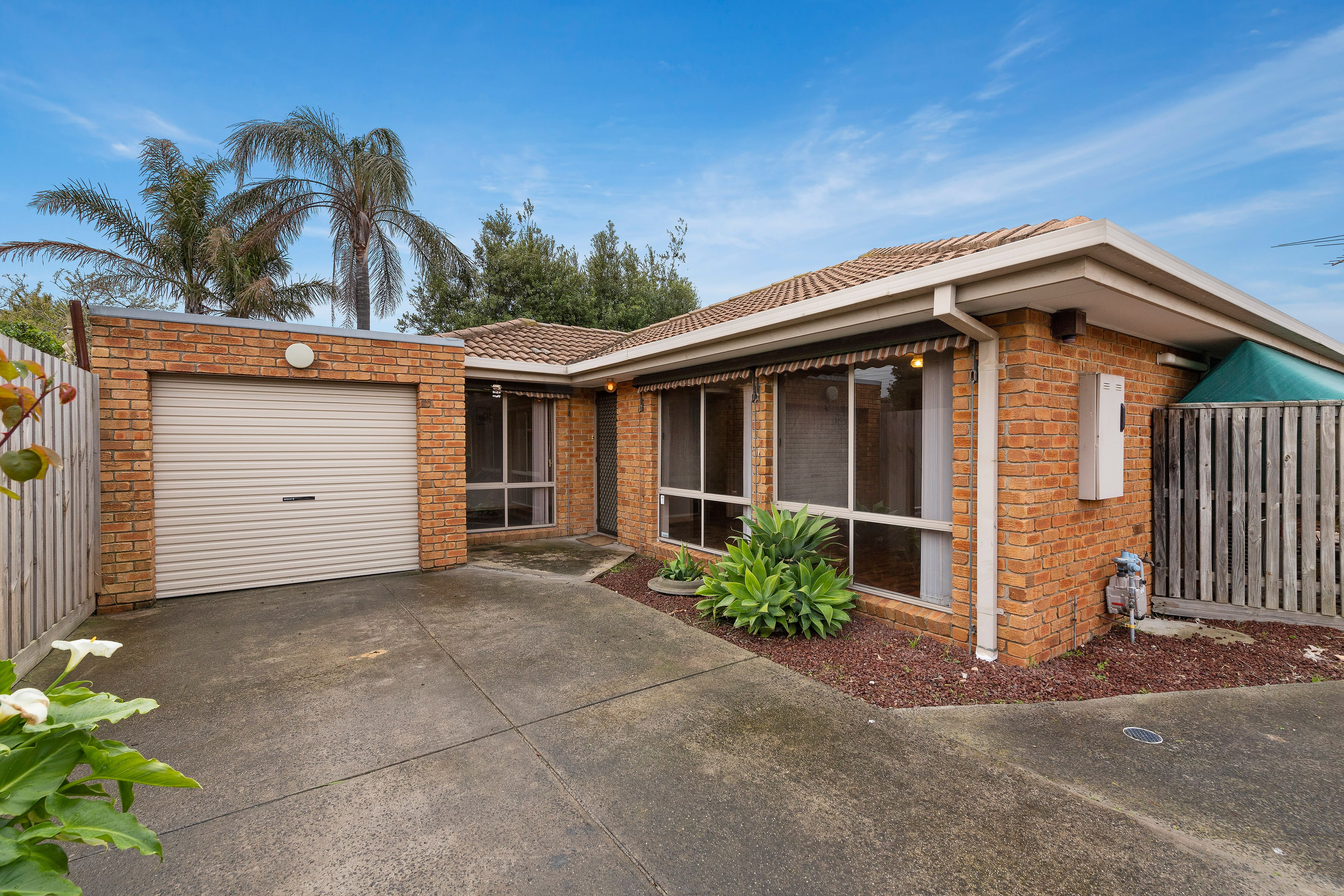 2/19 Sieben Close, Mill Park, VIC 3082