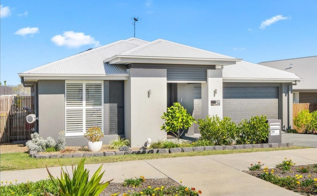 29 Guroman Drive, Greenbank, QLD 4124