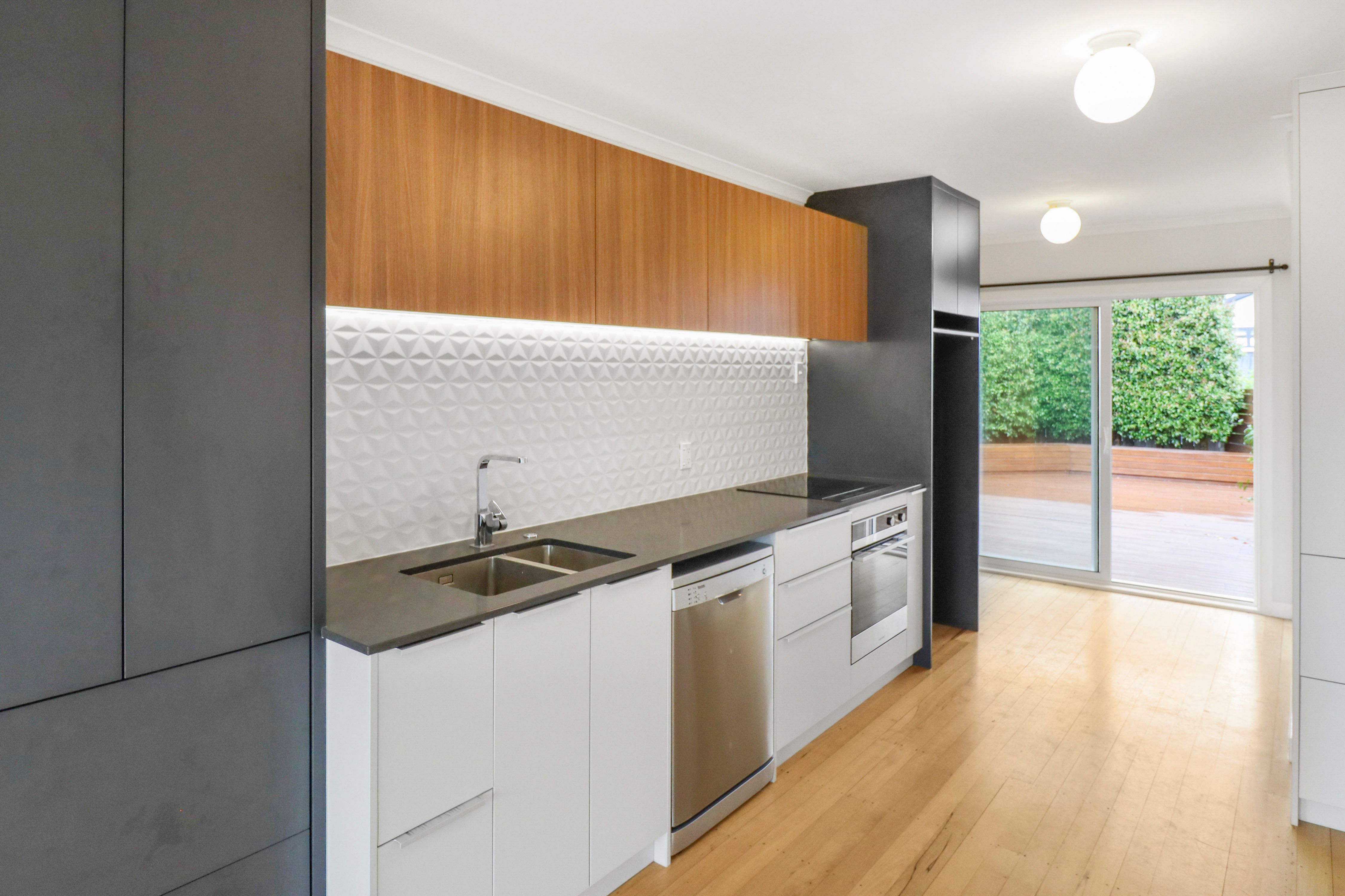 28 Wellesley Road, Mangere Bridge, Manukau City