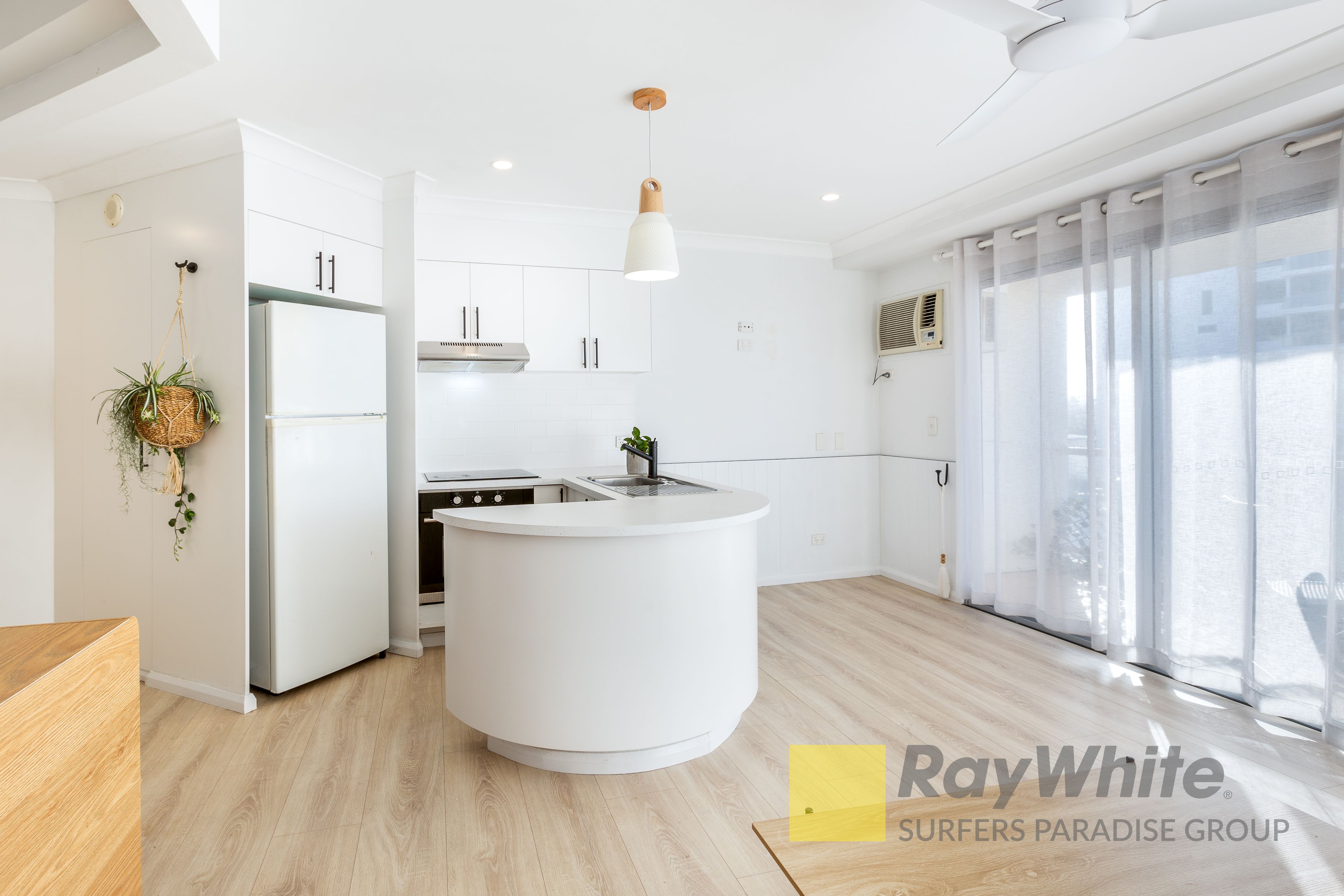 93/106-108 Marine Parade, Southport, QLD 4215